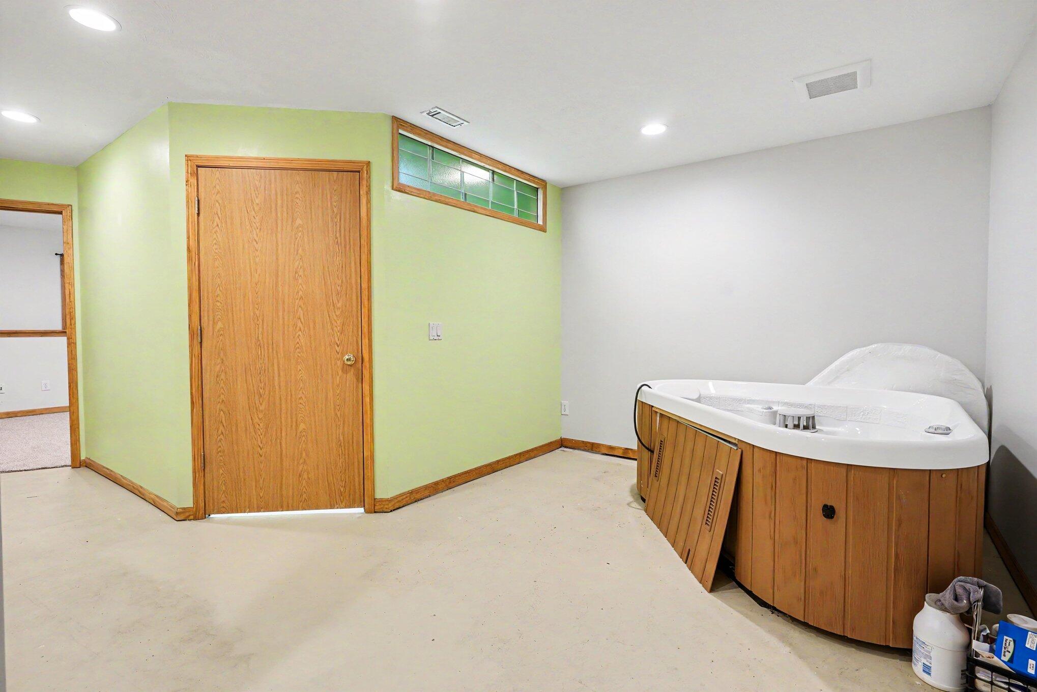 2922 Riley Ridge Road Holland MI 49424