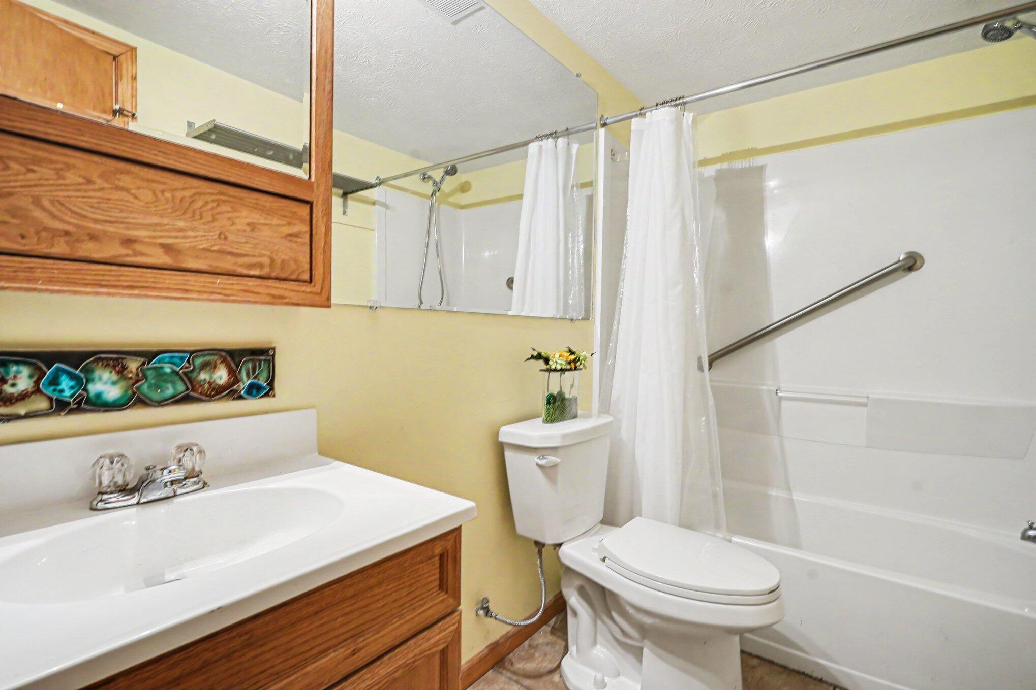 2922 Riley Ridge Road Holland MI 49424