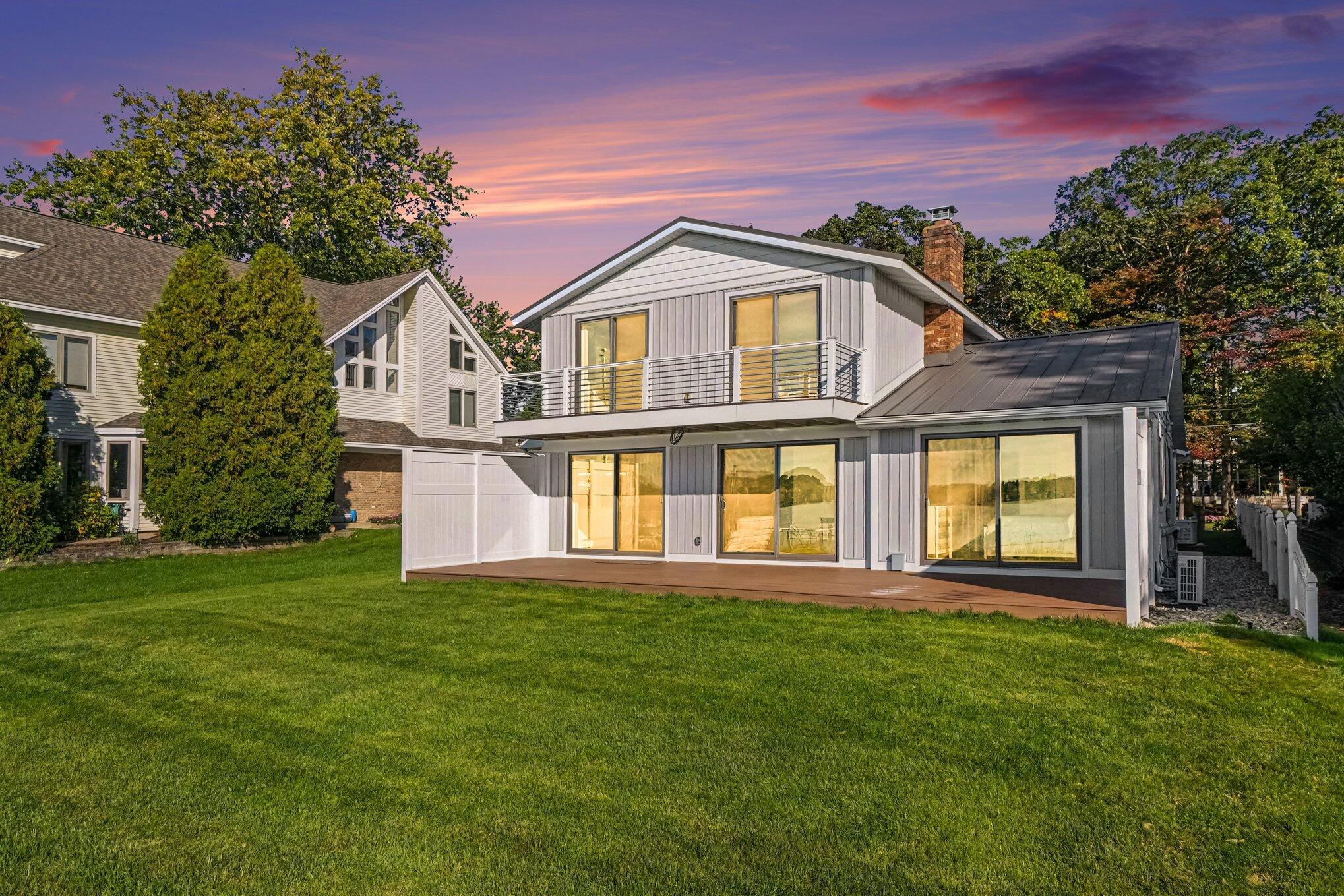 1996 Lake Street Holland MI 49424