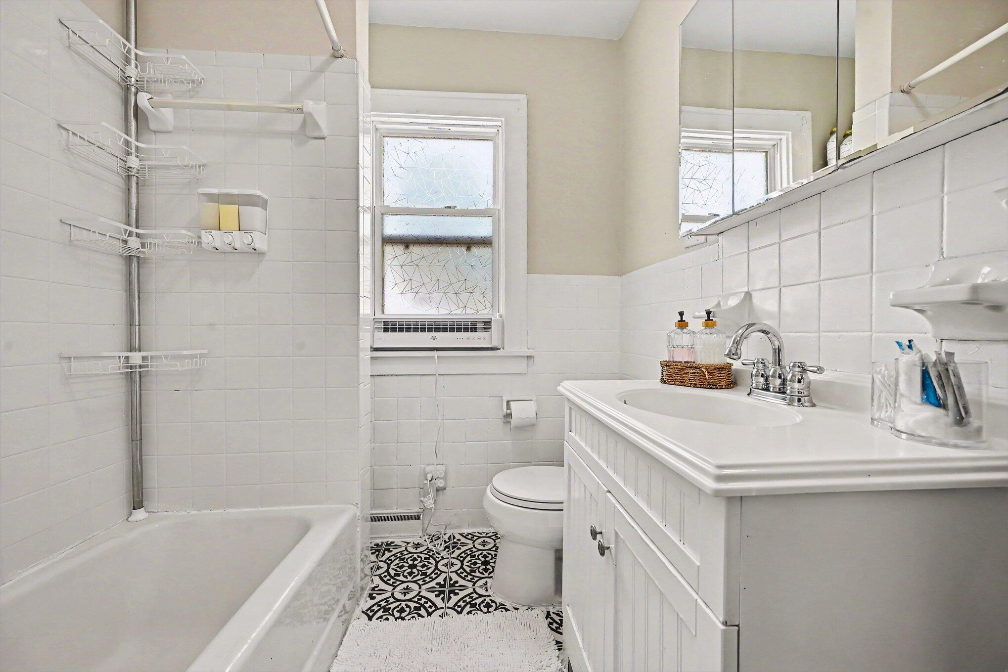 204 Nelson Avenue Kalamazoo MI 49006