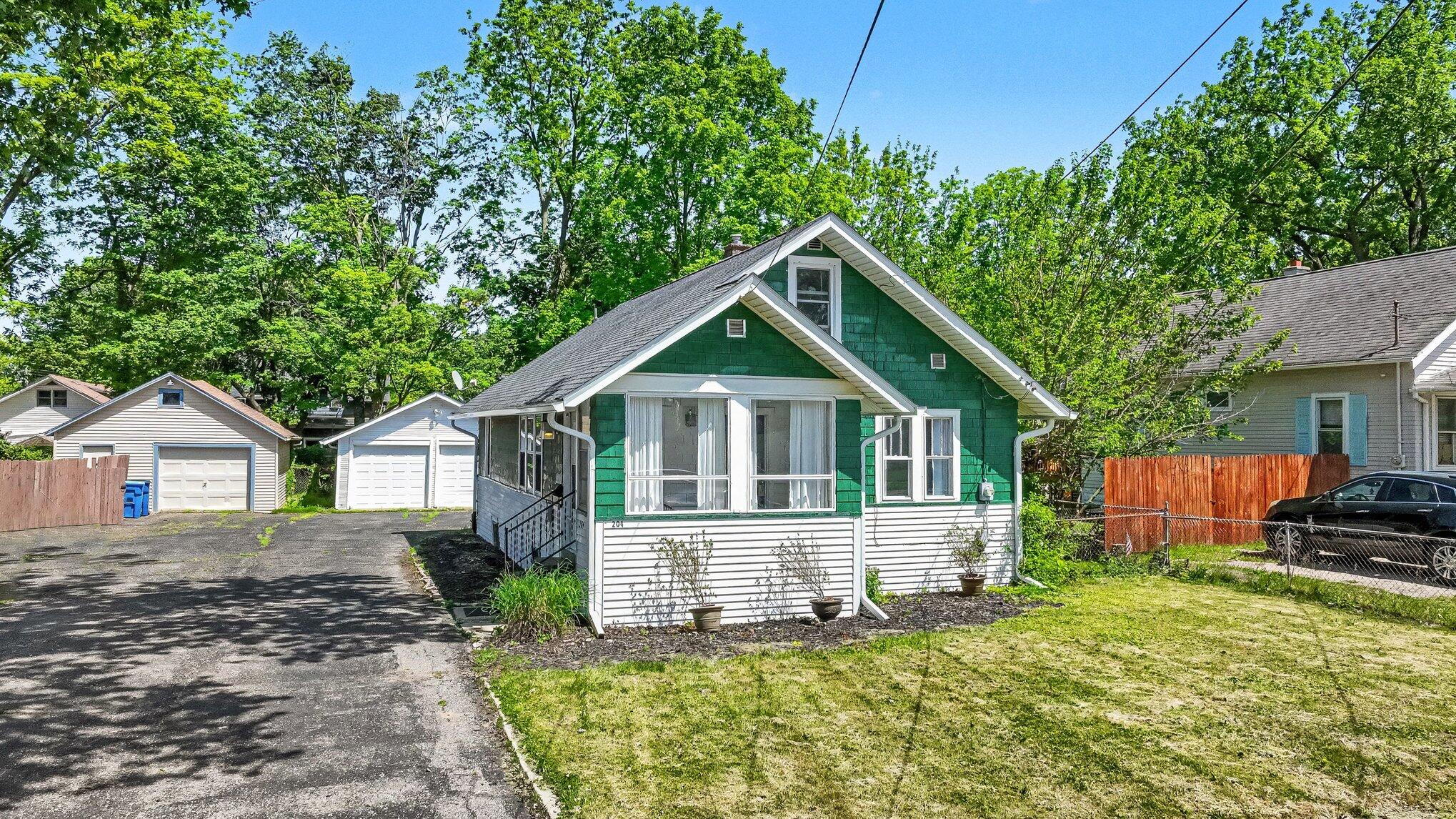 204 Nelson Avenue Kalamazoo MI 49006