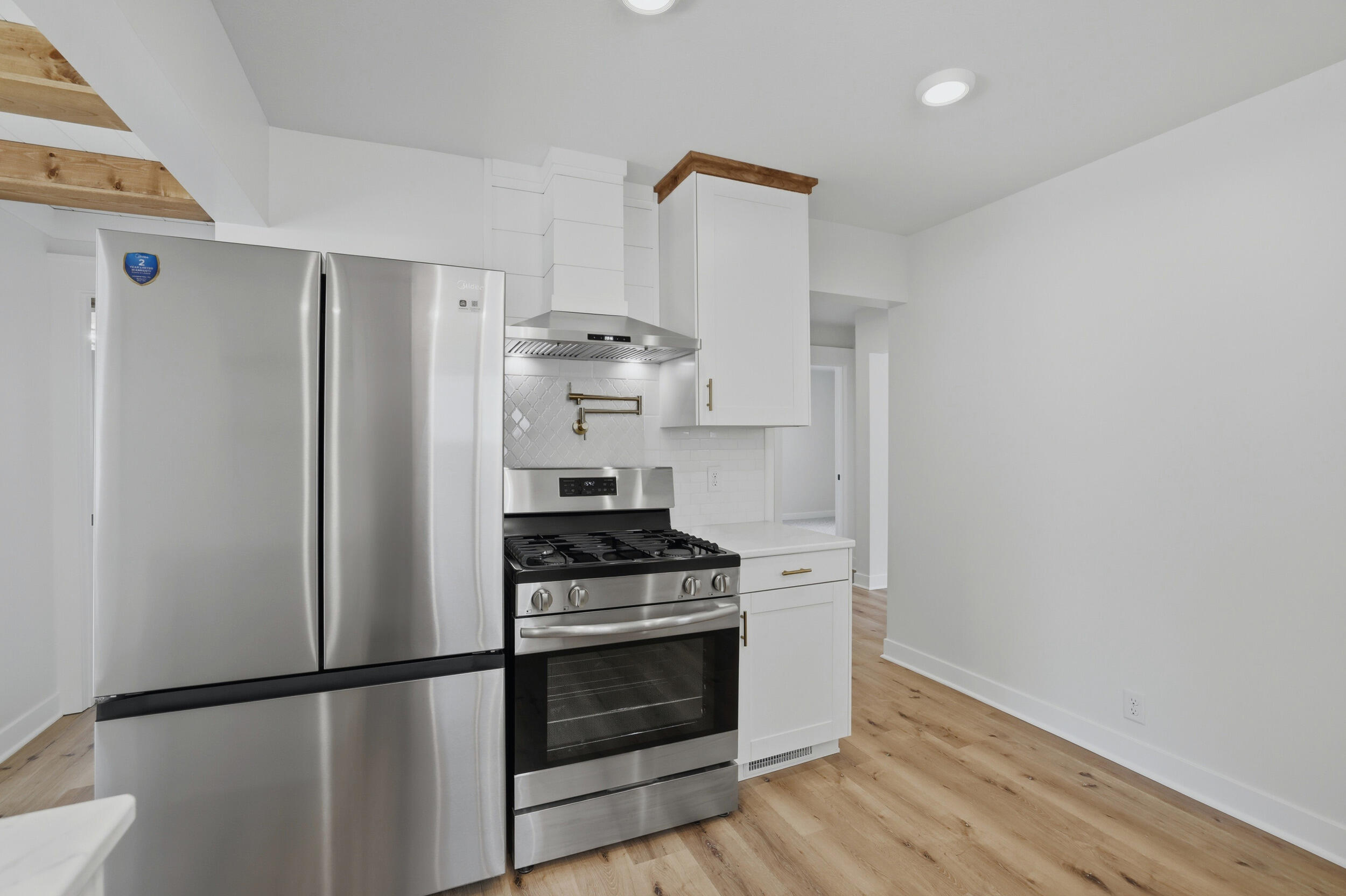 1325 Edith Avenue NE Grand Rapids MI 49505