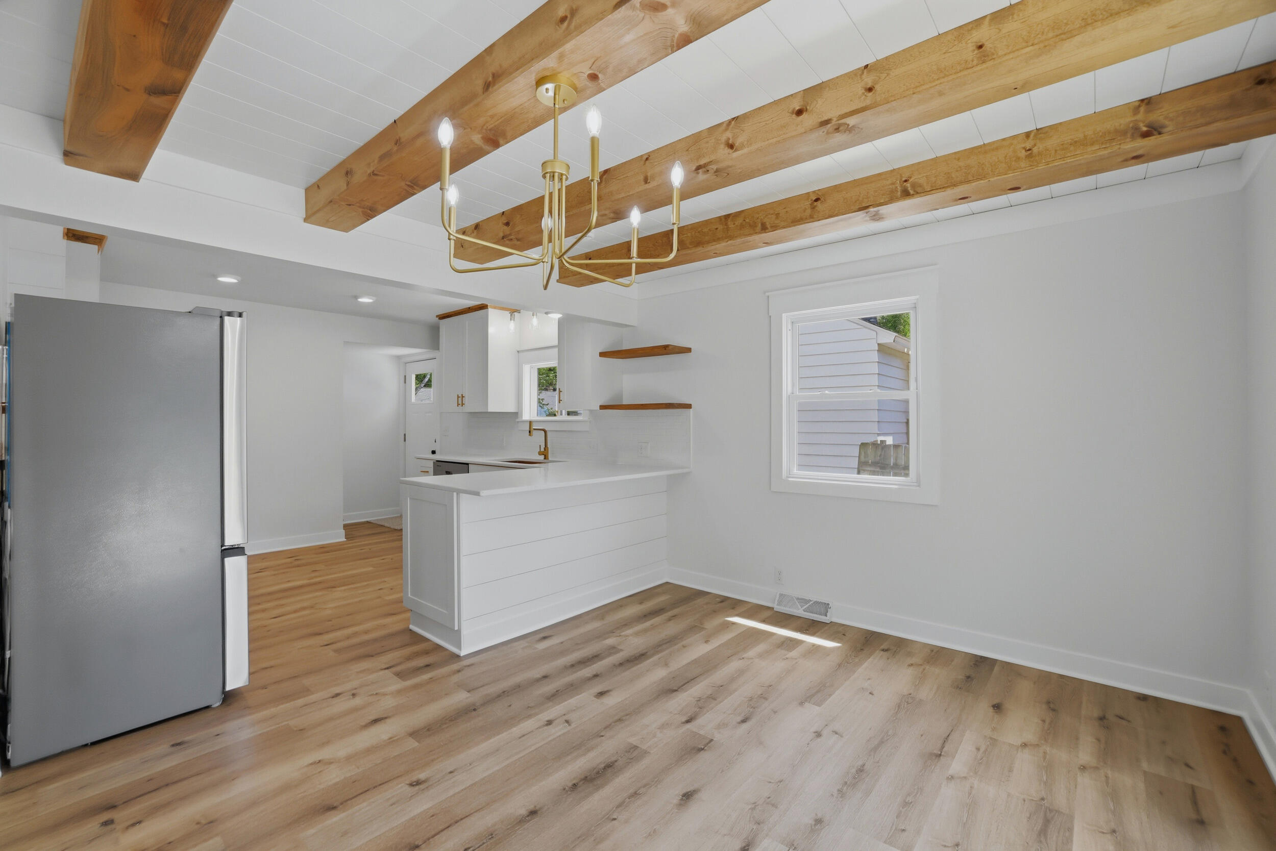 1325 Edith Avenue NE Grand Rapids MI 49505