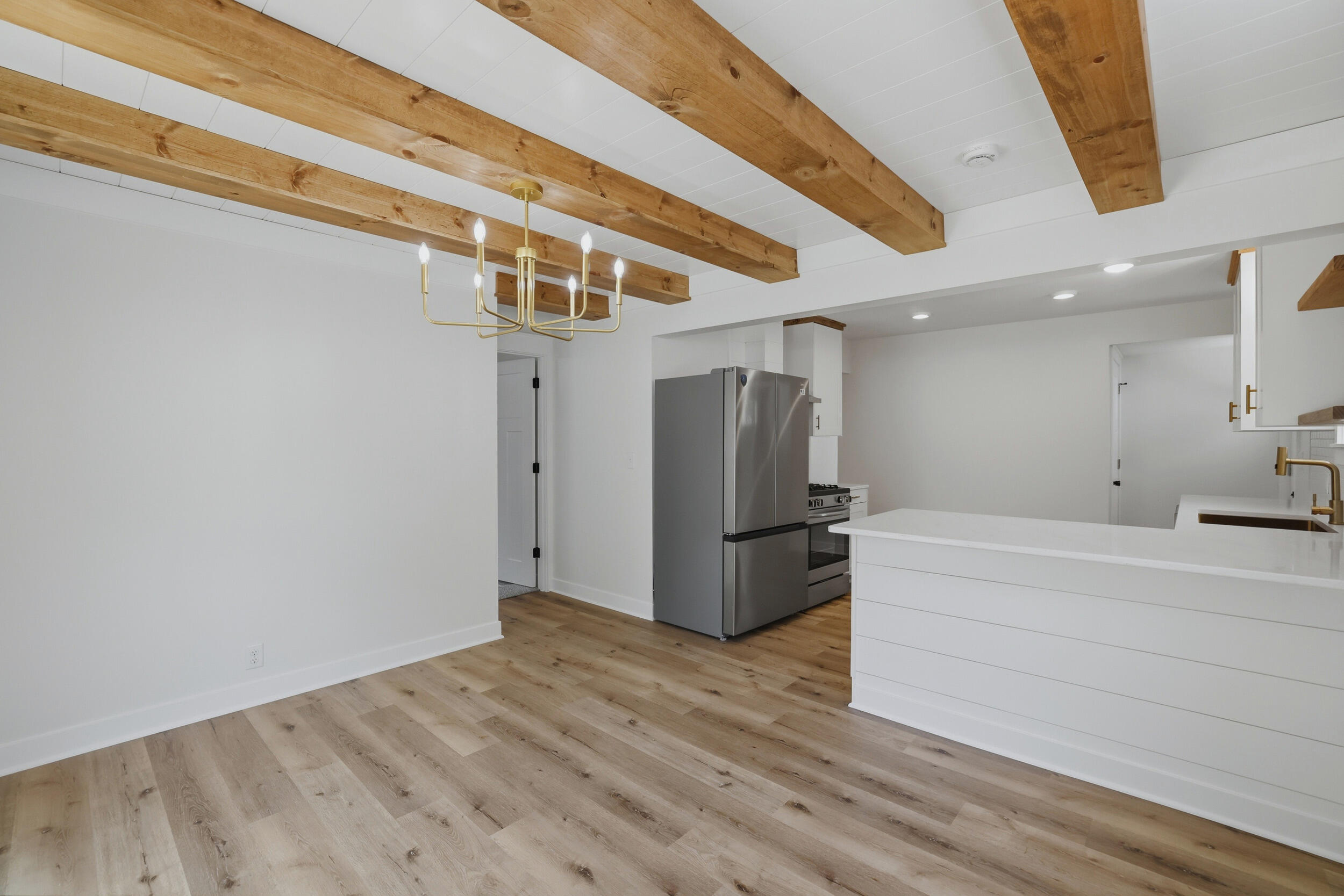 1325 Edith Avenue NE Grand Rapids MI 49505
