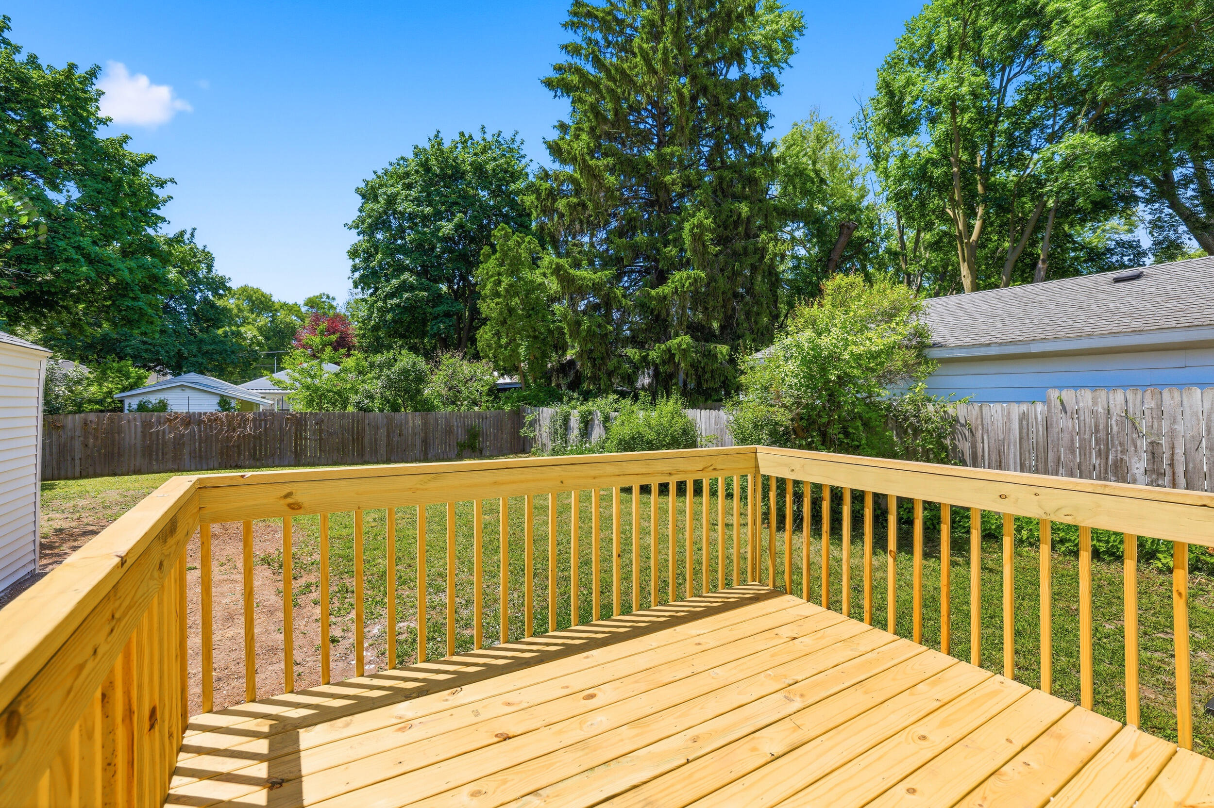 1325 Edith Avenue NE Grand Rapids MI 49505