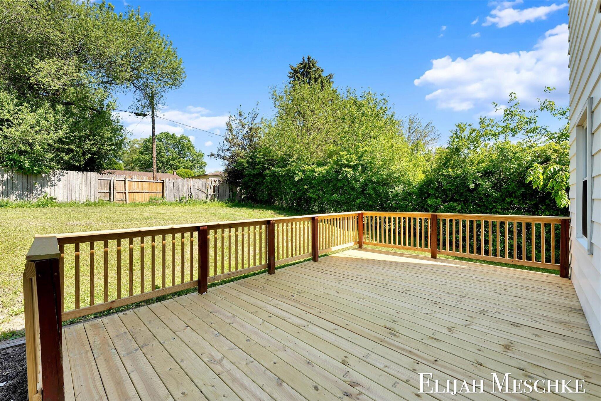 1738 Auburn Avenue NE Grand Rapids MI 49505