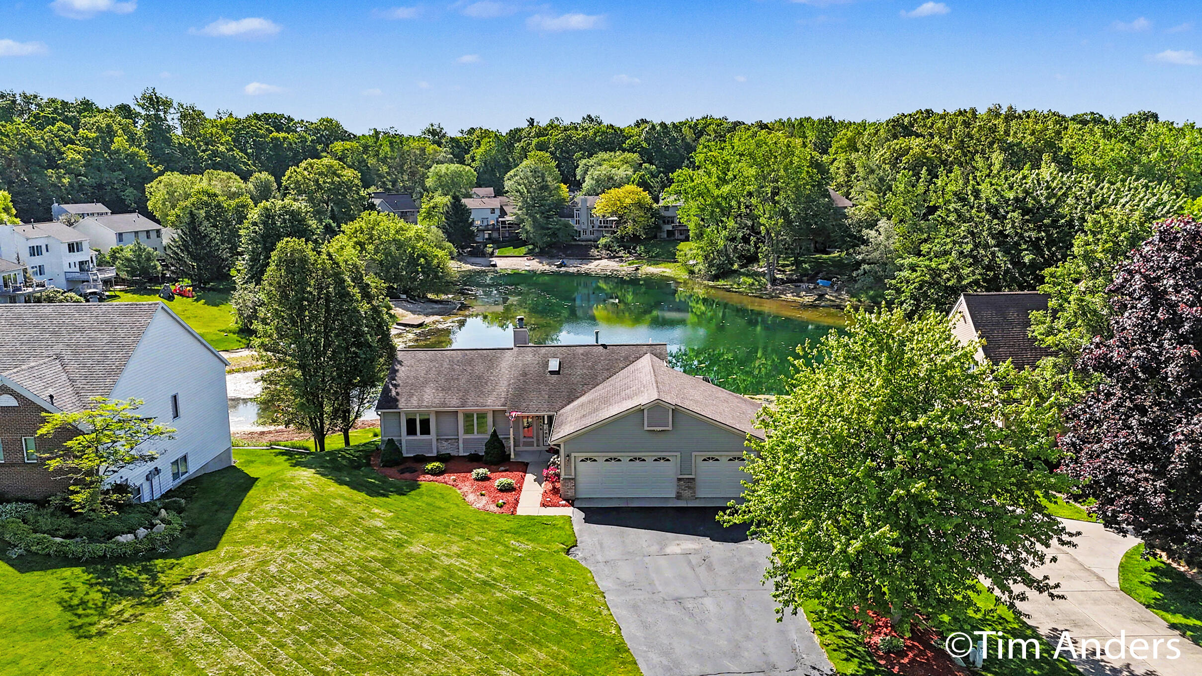 6090 Arroyo Vista Drive NE Rockford MI 49341