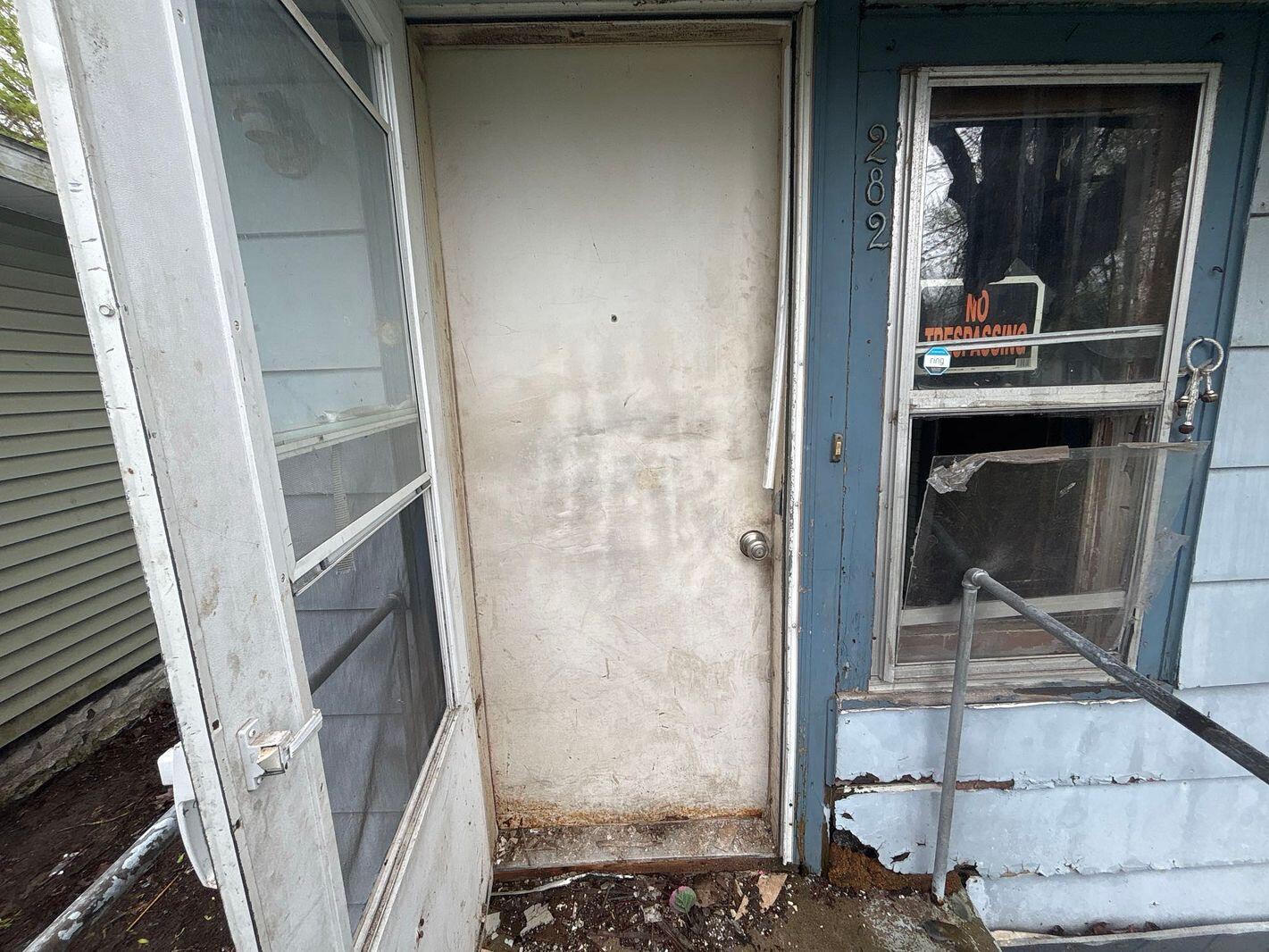 282 Chestnut Street Benton Harbor MI 49022