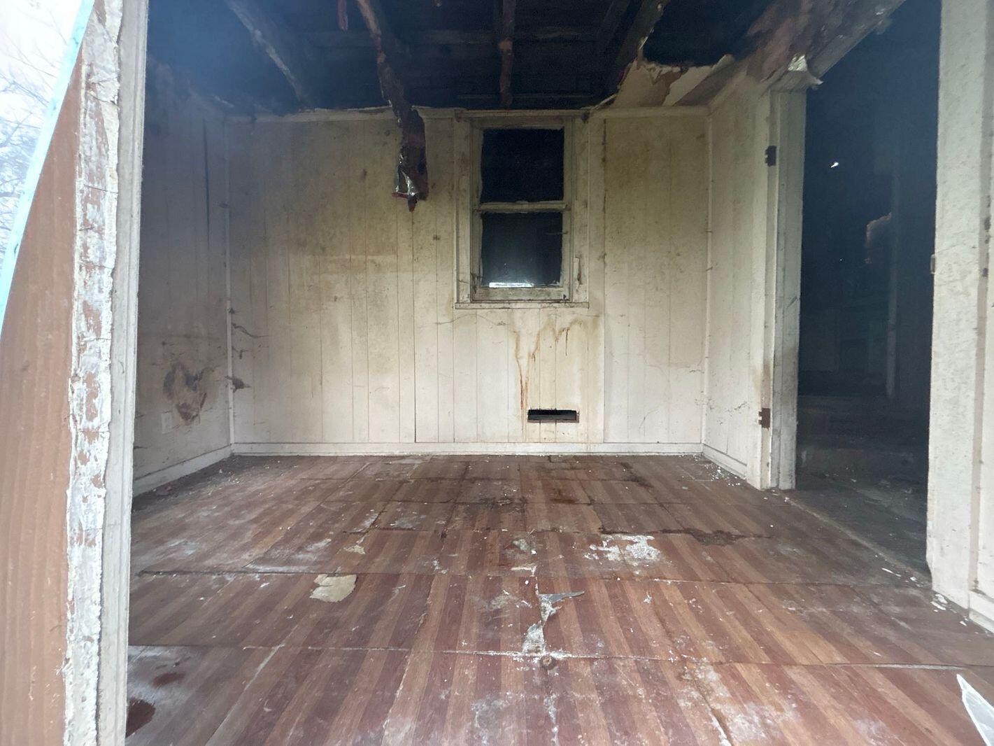282 Chestnut Street Benton Harbor MI 49022