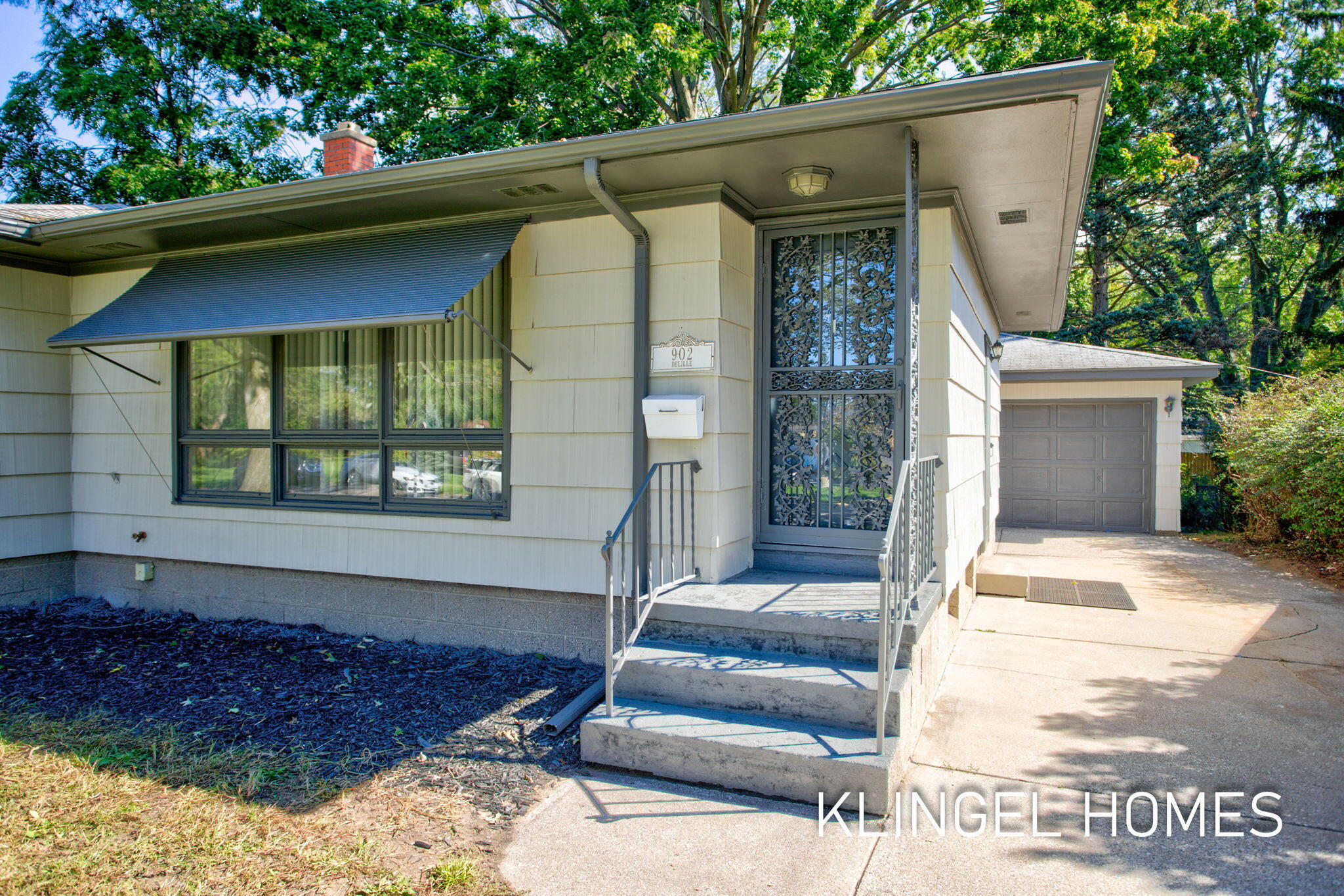 902 S Despelder Street Grand Haven MI 49417