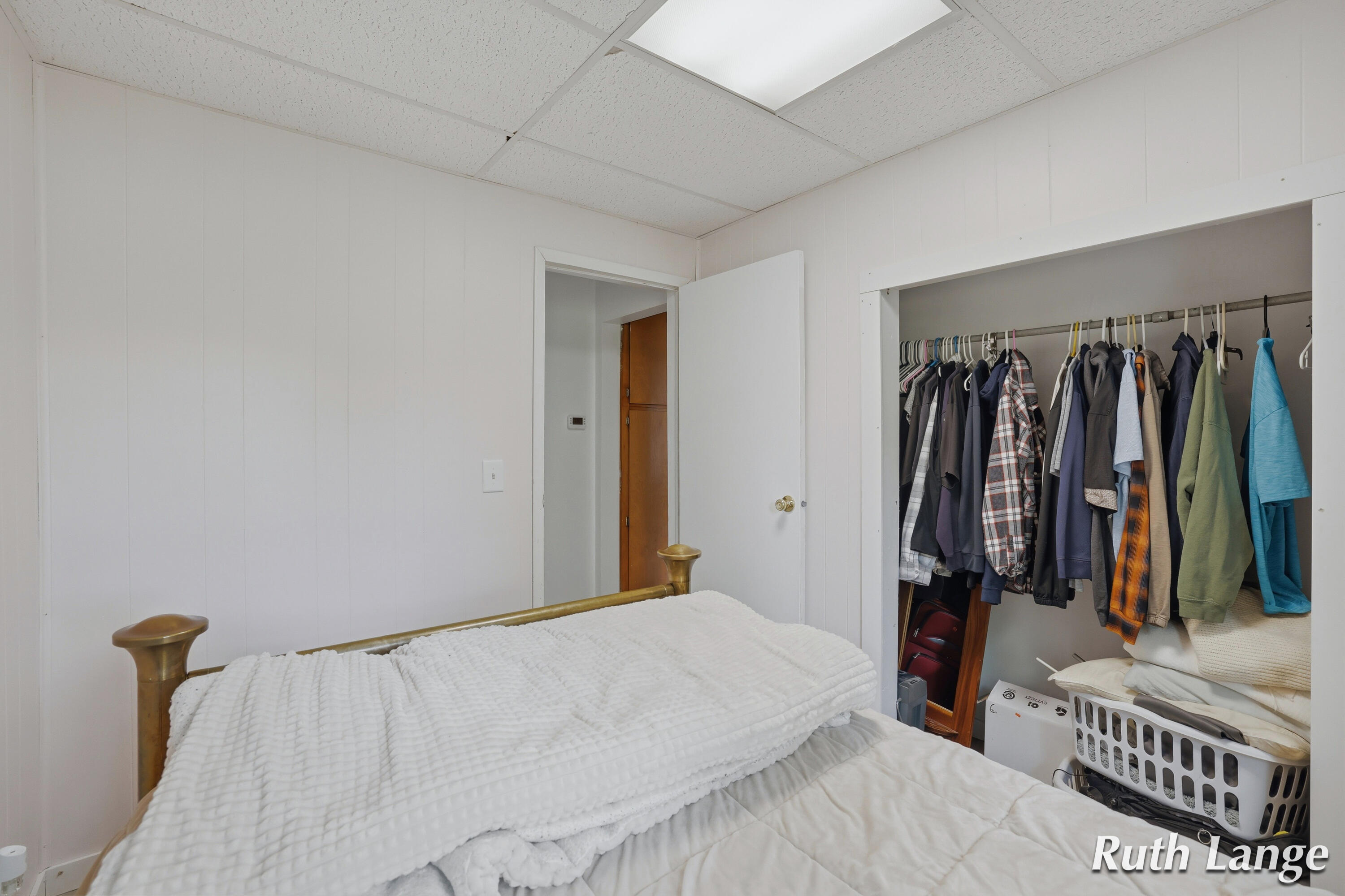 1640 Mclaughlin Avenue Muskegon MI 49442
