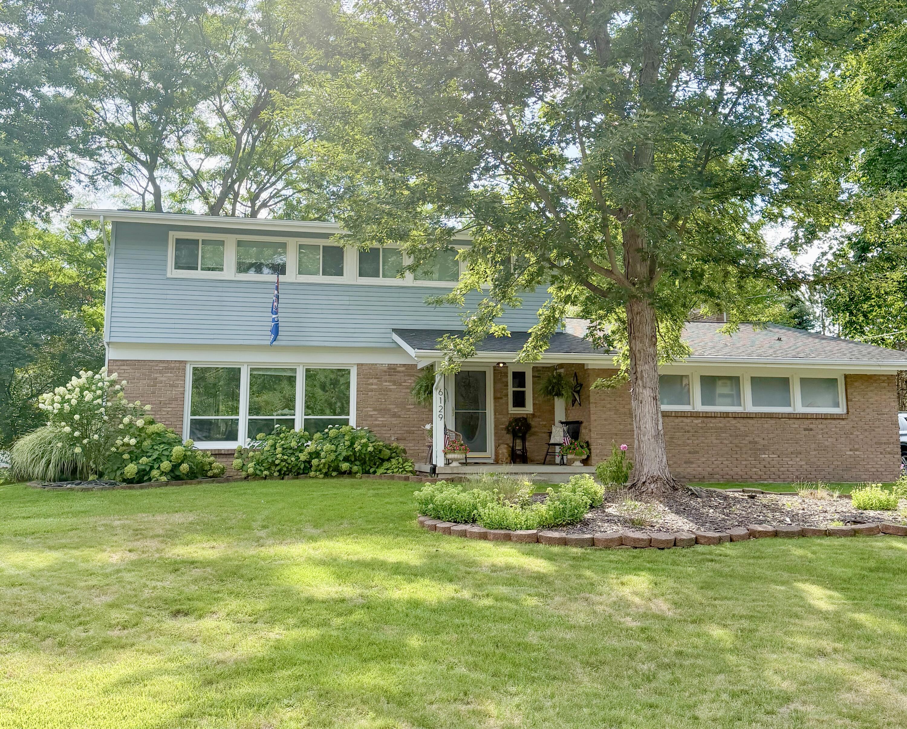 6129 NE Meadowlark Street NE Rockford MI 49341