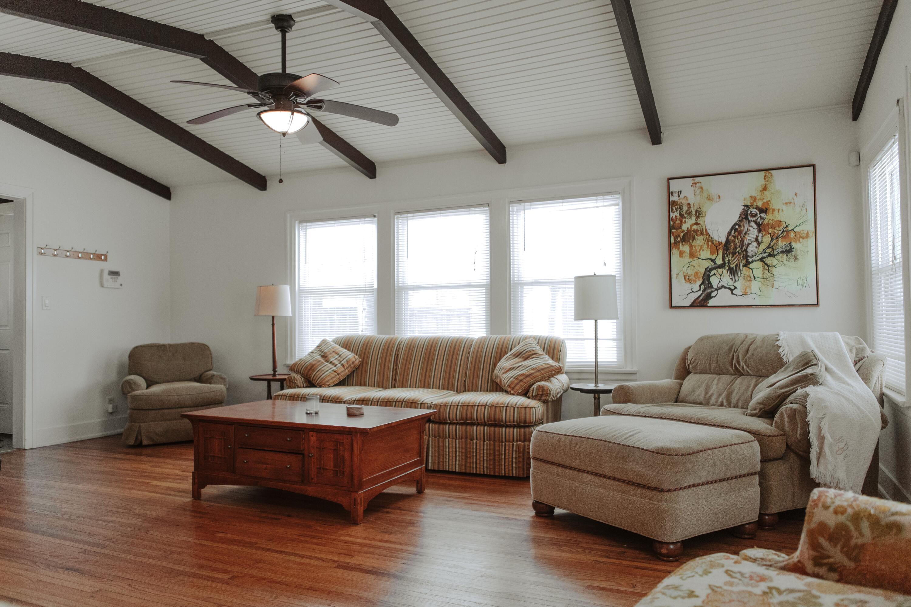 298 W Empire Avenue Benton Harbor MI 49022