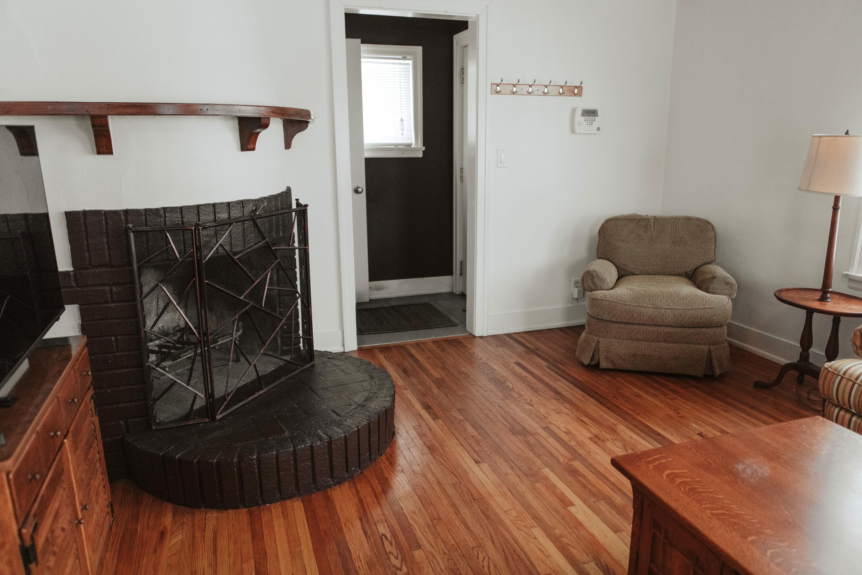 298 W Empire Avenue Benton Harbor MI 49022