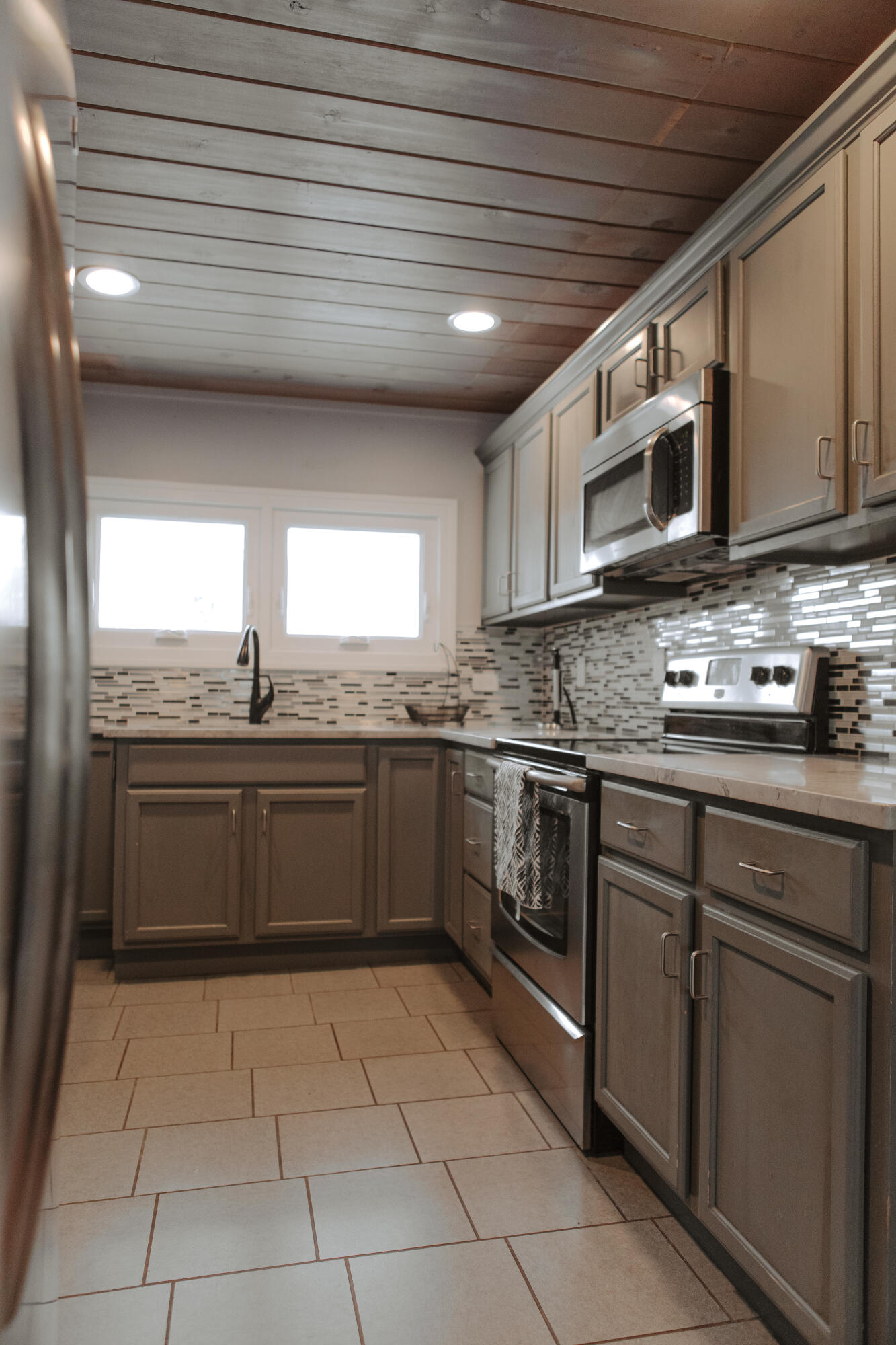 298 W Empire Avenue Benton Harbor MI 49022