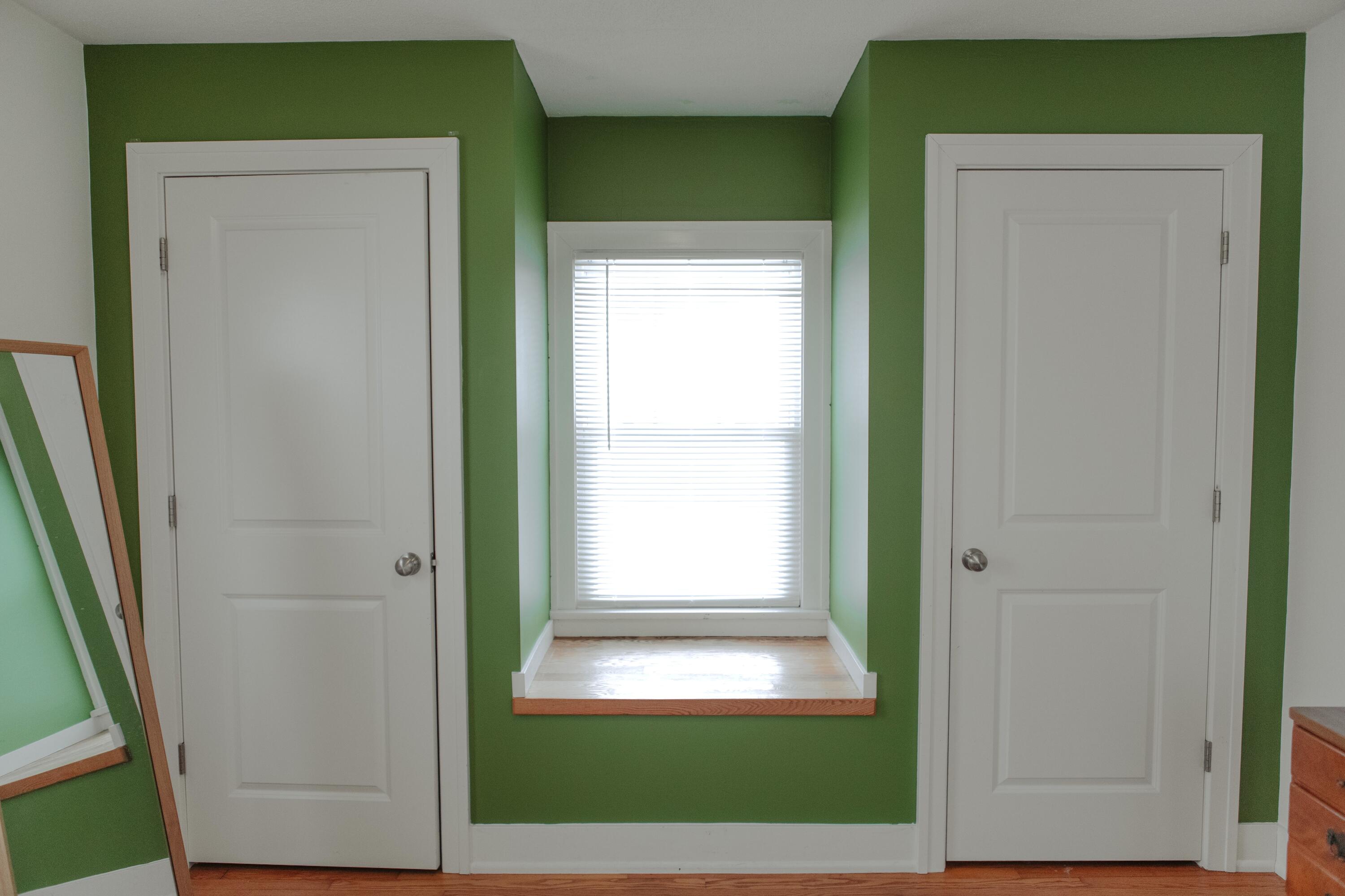 298 W Empire Avenue Benton Harbor MI 49022