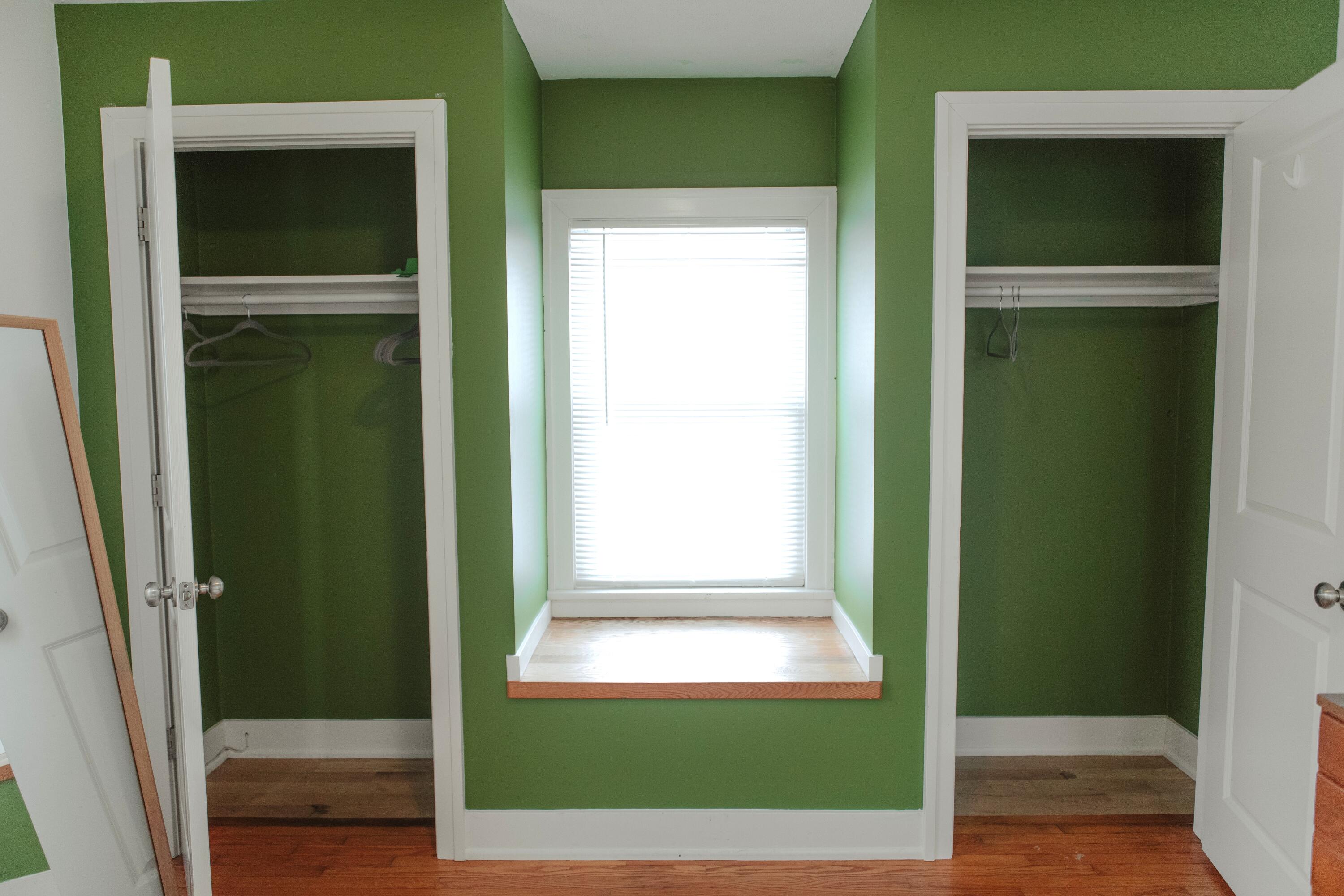 298 W Empire Avenue Benton Harbor MI 49022