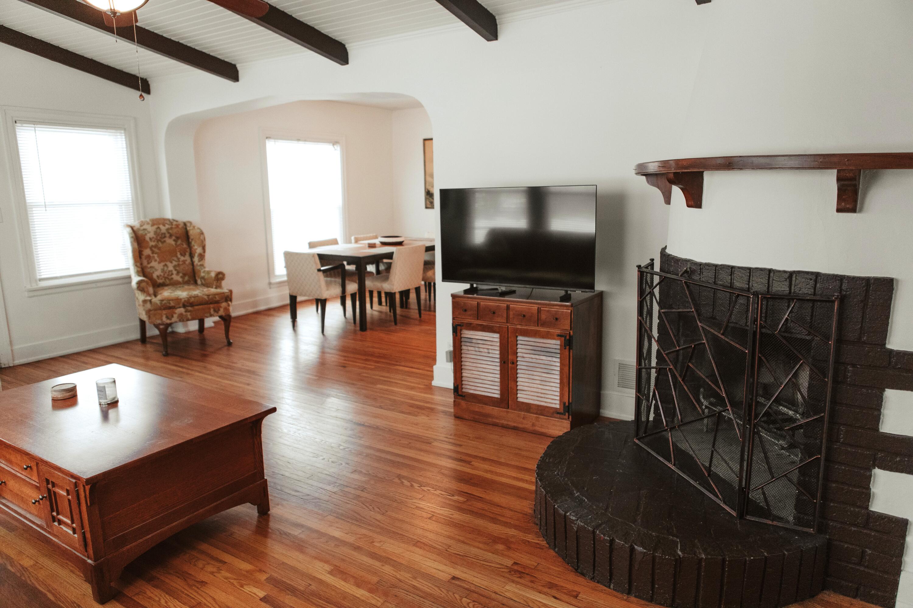 298 W Empire Avenue Benton Harbor MI 49022