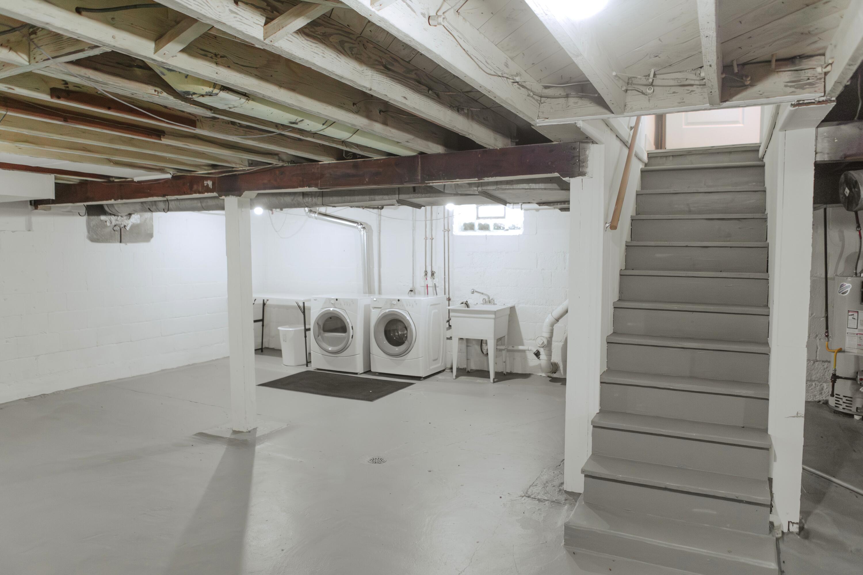 298 W Empire Avenue Benton Harbor MI 49022