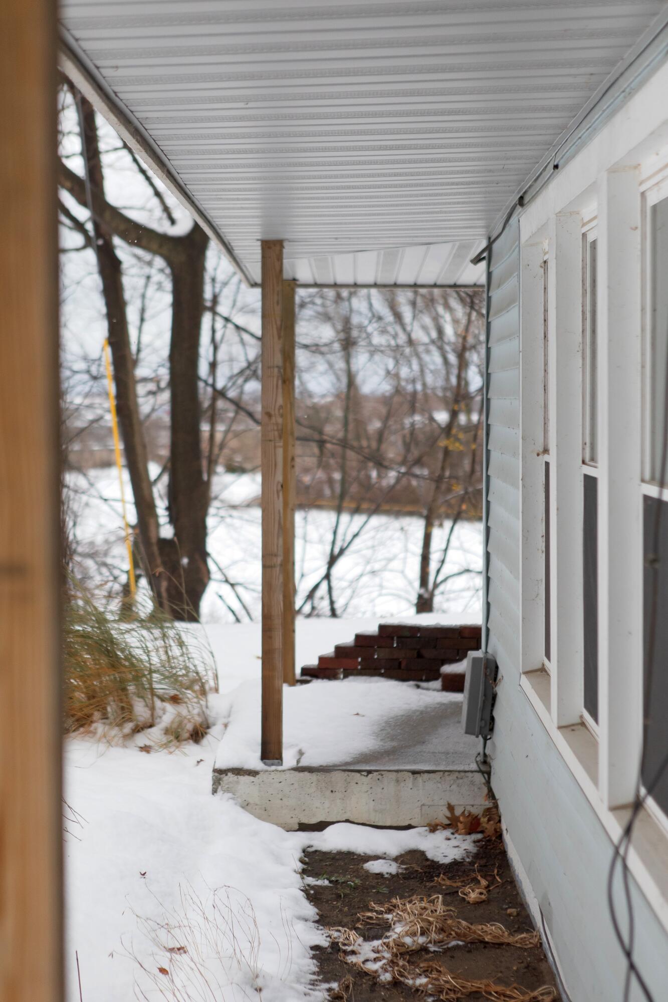 298 W Empire Avenue Benton Harbor MI 49022