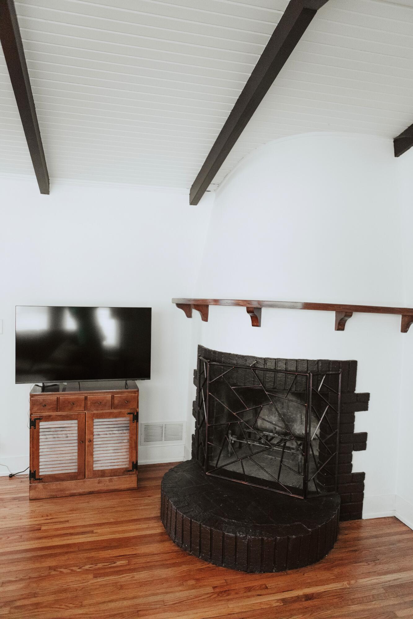 298 W Empire Avenue Benton Harbor MI 49022