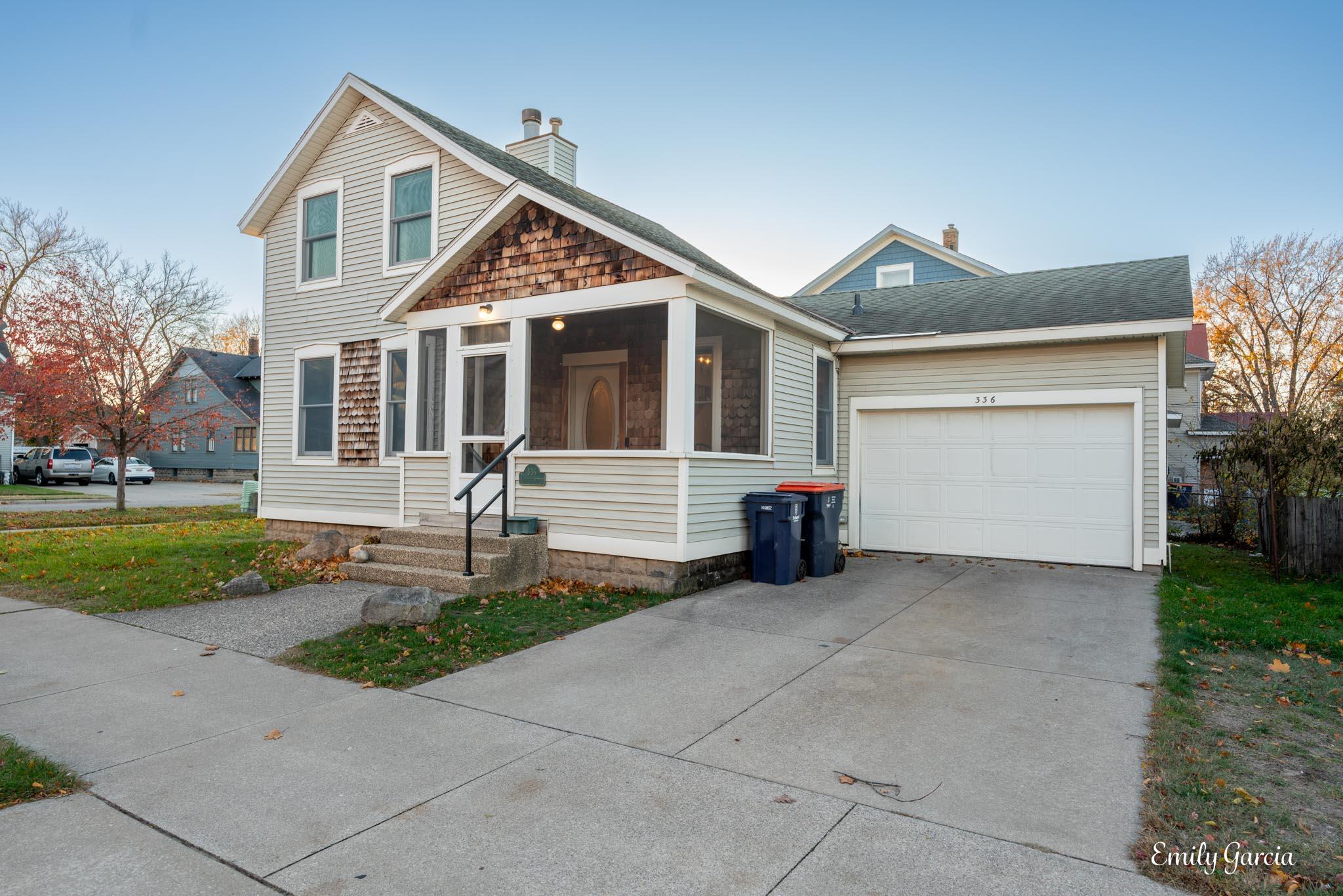 336 College Avenue Holland MI 49423