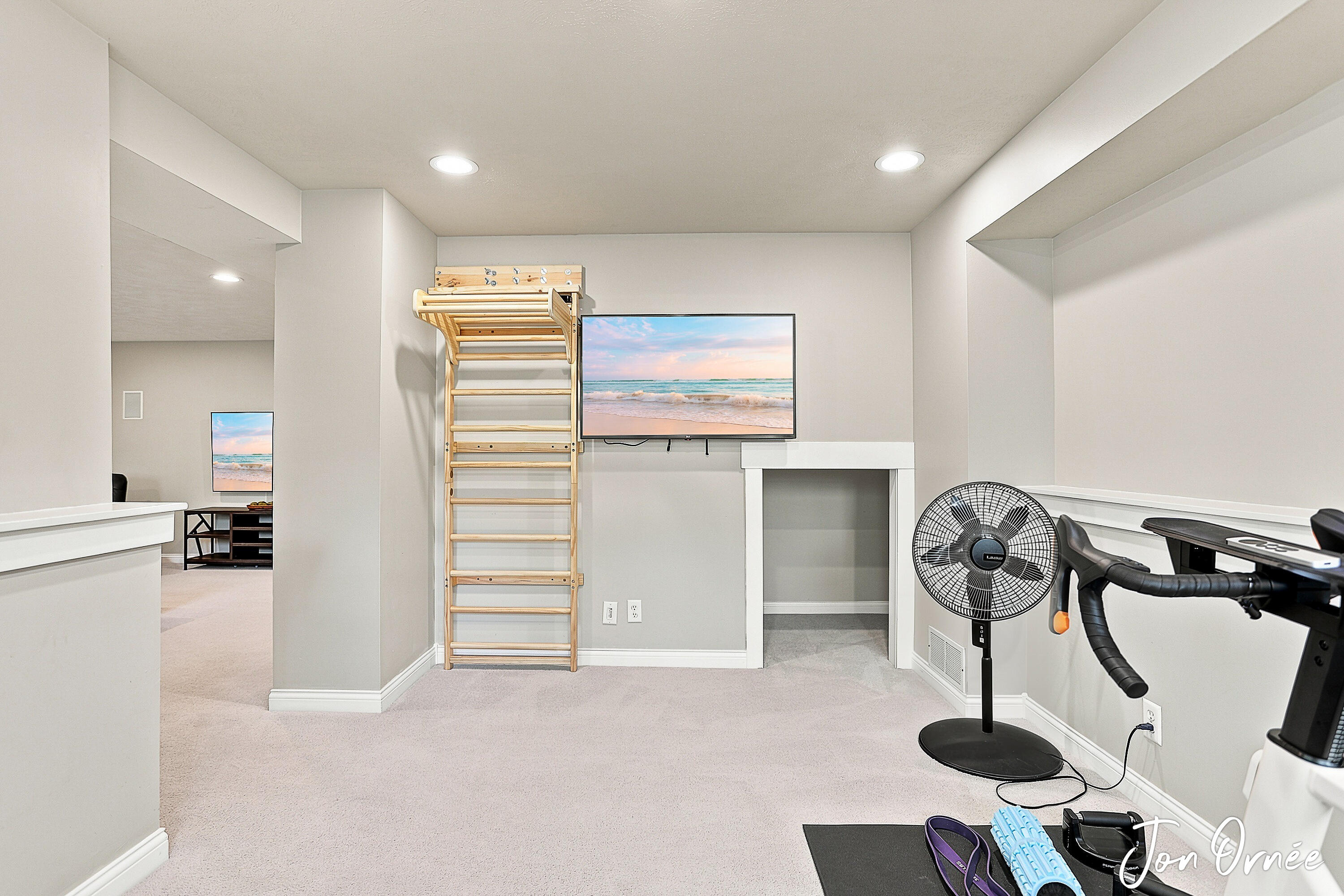 2595 Southplatte Drive SW Byron Center MI 49315