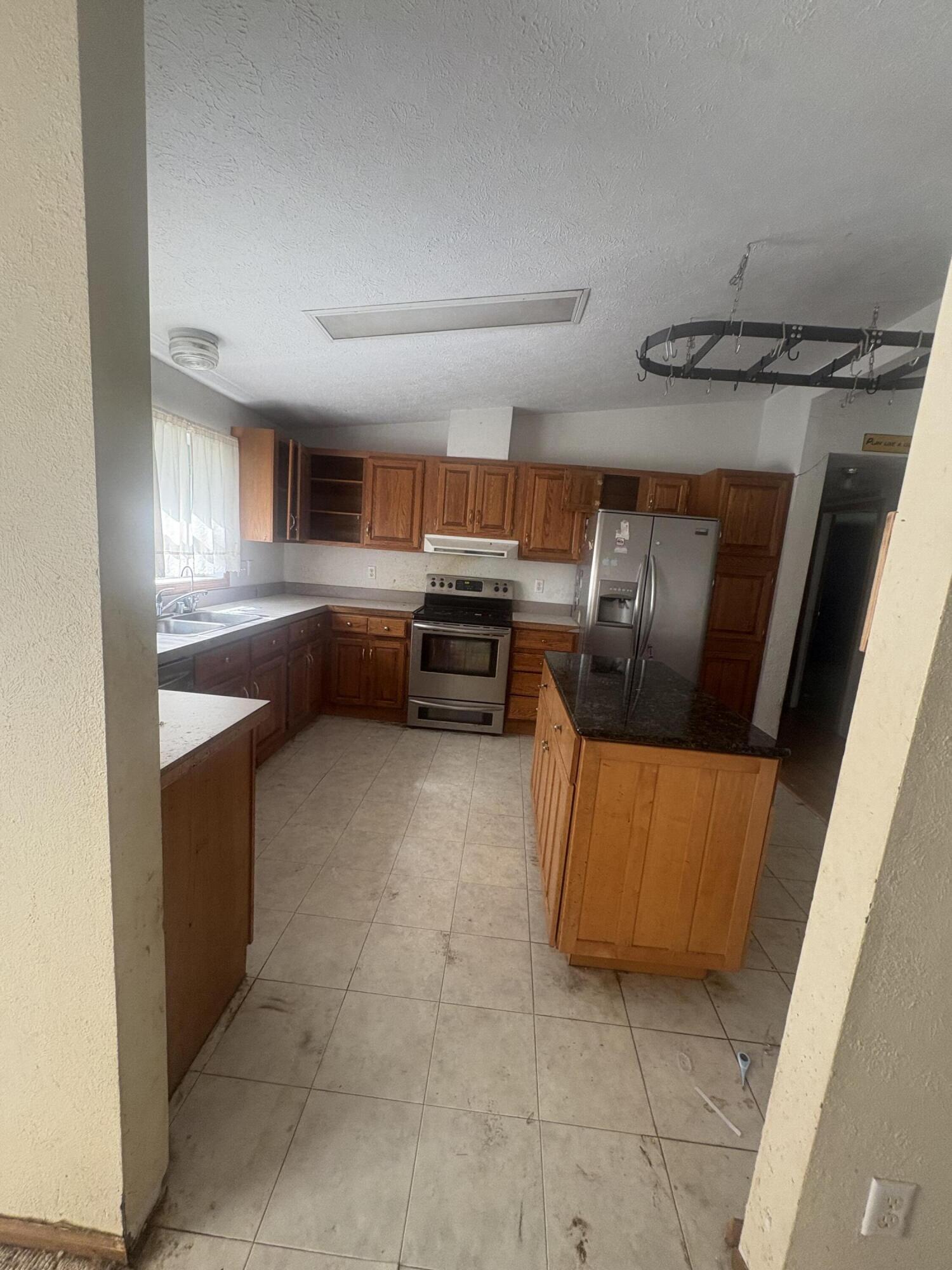 68097 Suzanne Drive Edwardsburg MI 49112