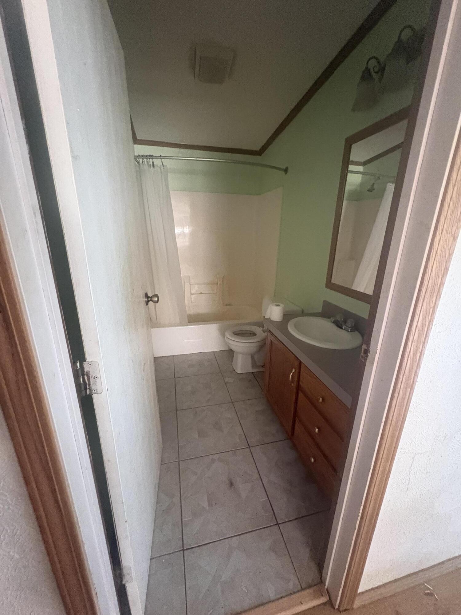 68097 Suzanne Drive Edwardsburg MI 49112