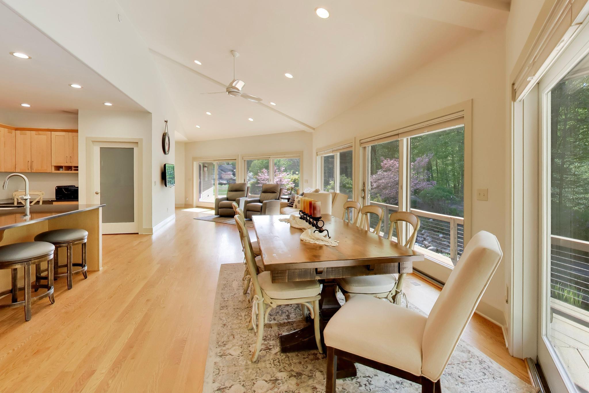 5499 Topanga Drive Coloma MI 49038