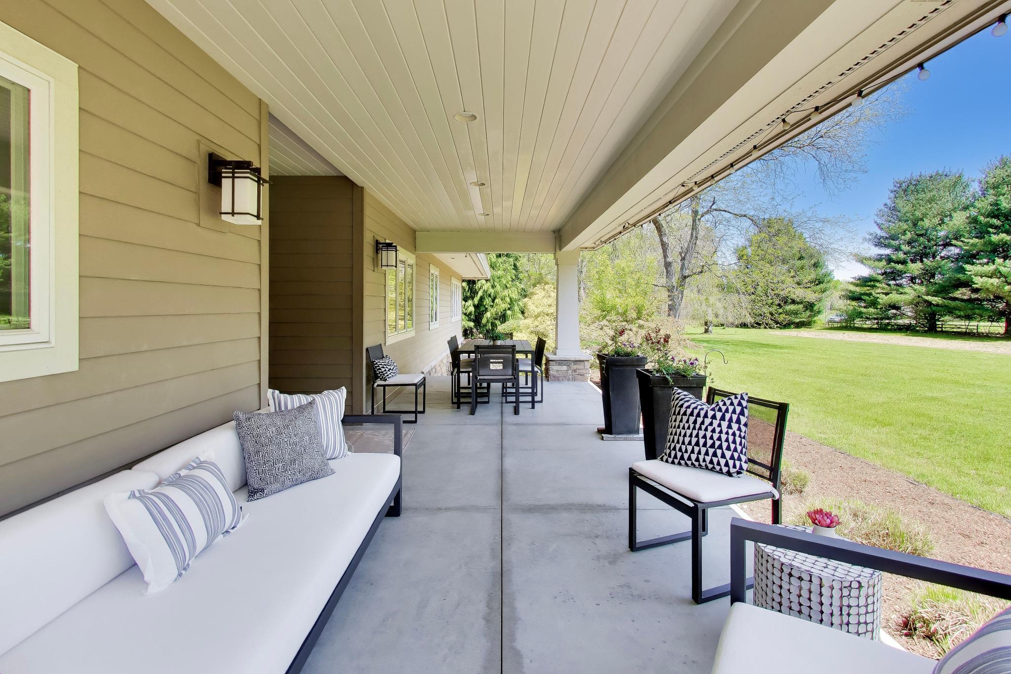 5499 Topanga Drive Coloma MI 49038