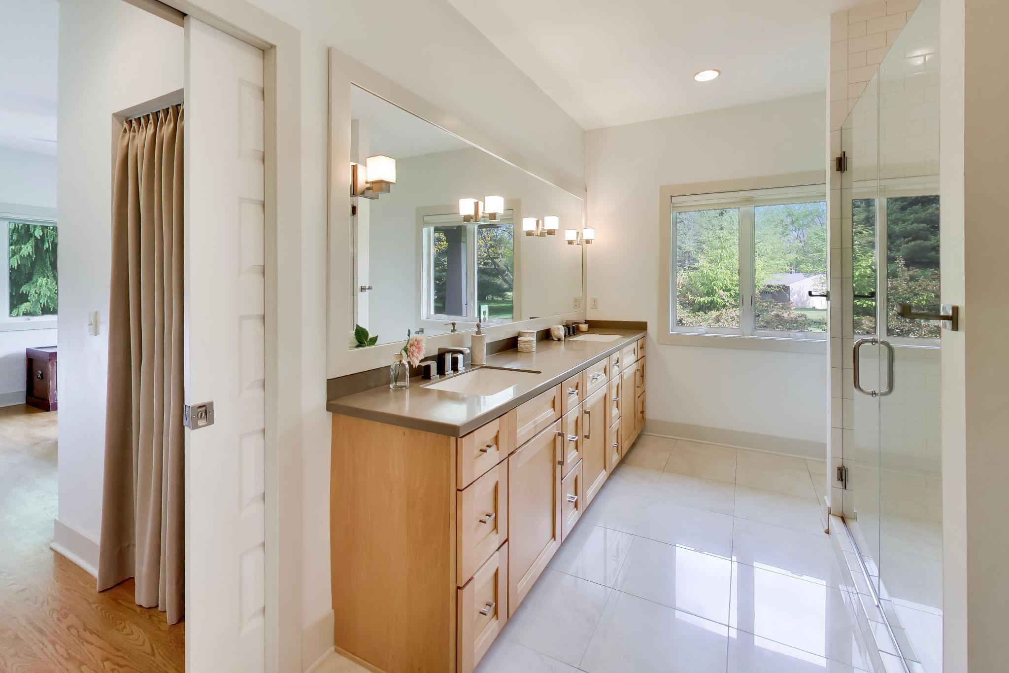 5499 Topanga Drive Coloma MI 49038