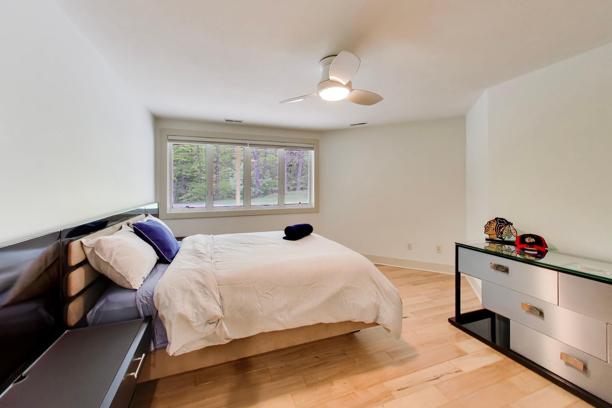 5499 Topanga Drive Coloma MI 49038