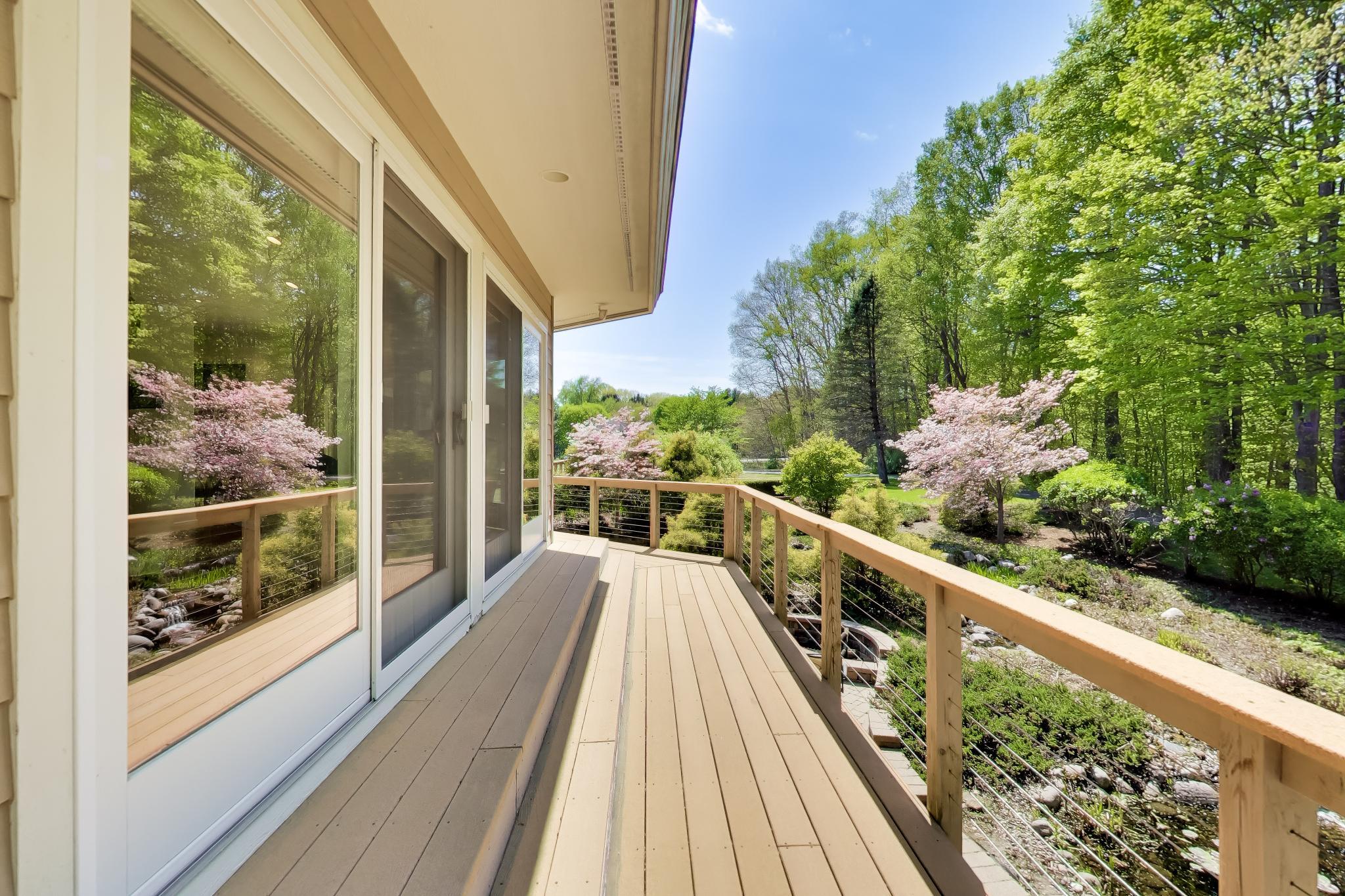 5499 Topanga Drive Coloma MI 49038