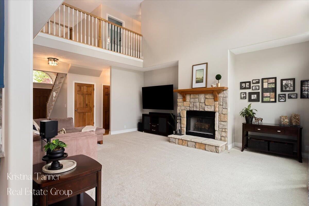 4797 Sunflower Ridge Drive NE Ada MI 49301