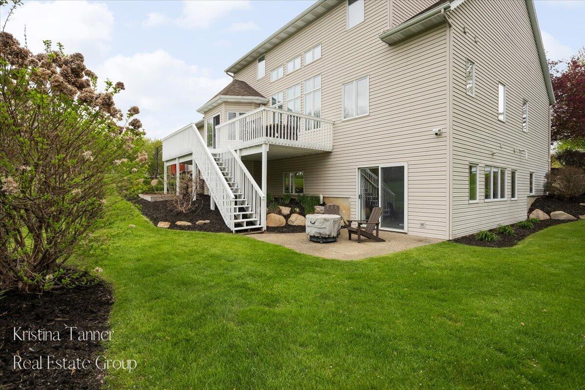 4797 Sunflower Ridge Drive NE Ada MI 49301