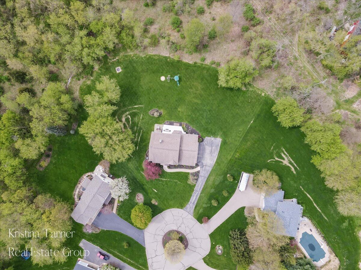 4797 Sunflower Ridge Drive NE Ada MI 49301