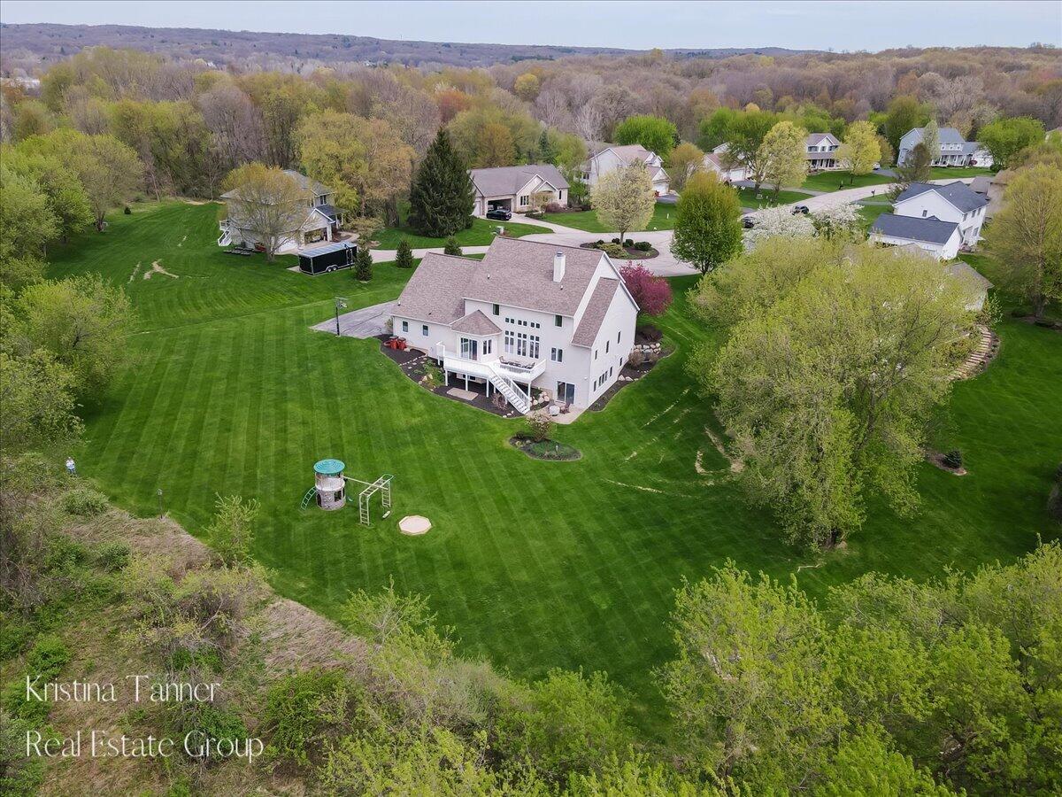 4797 Sunflower Ridge Drive NE Ada MI 49301
