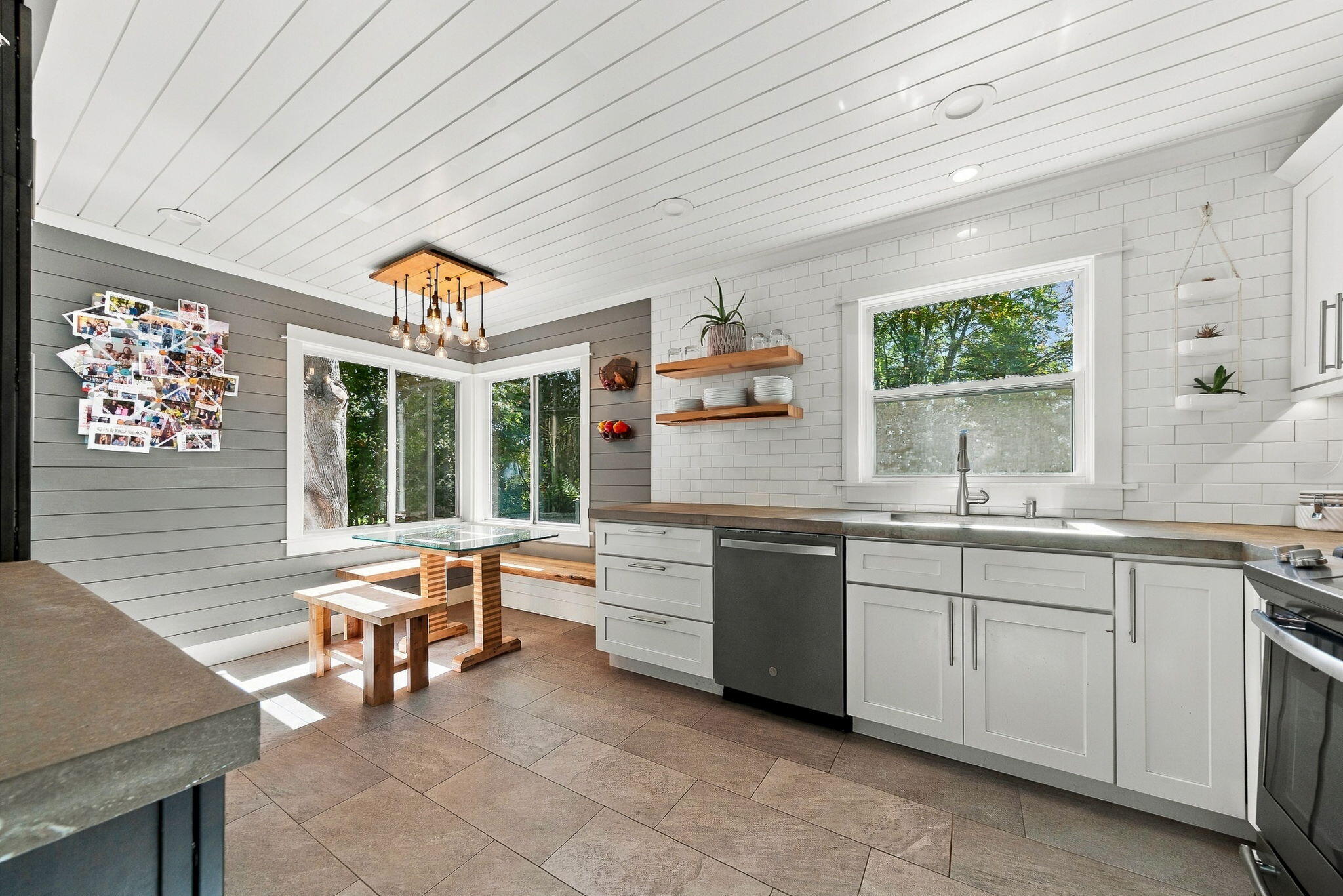 7130 Windcrest Street SE Grand Rapids MI 49546