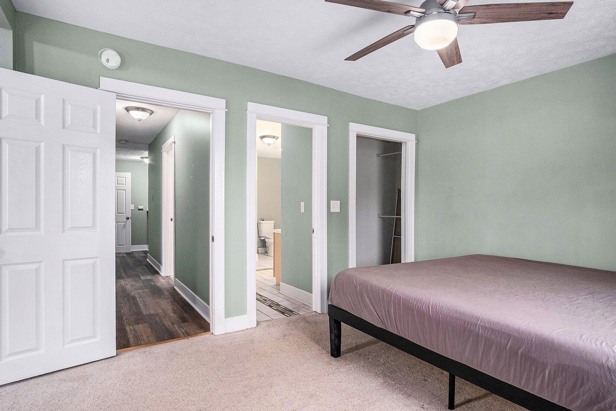 940 Eastern Avenue SE Grand Rapids MI 49507