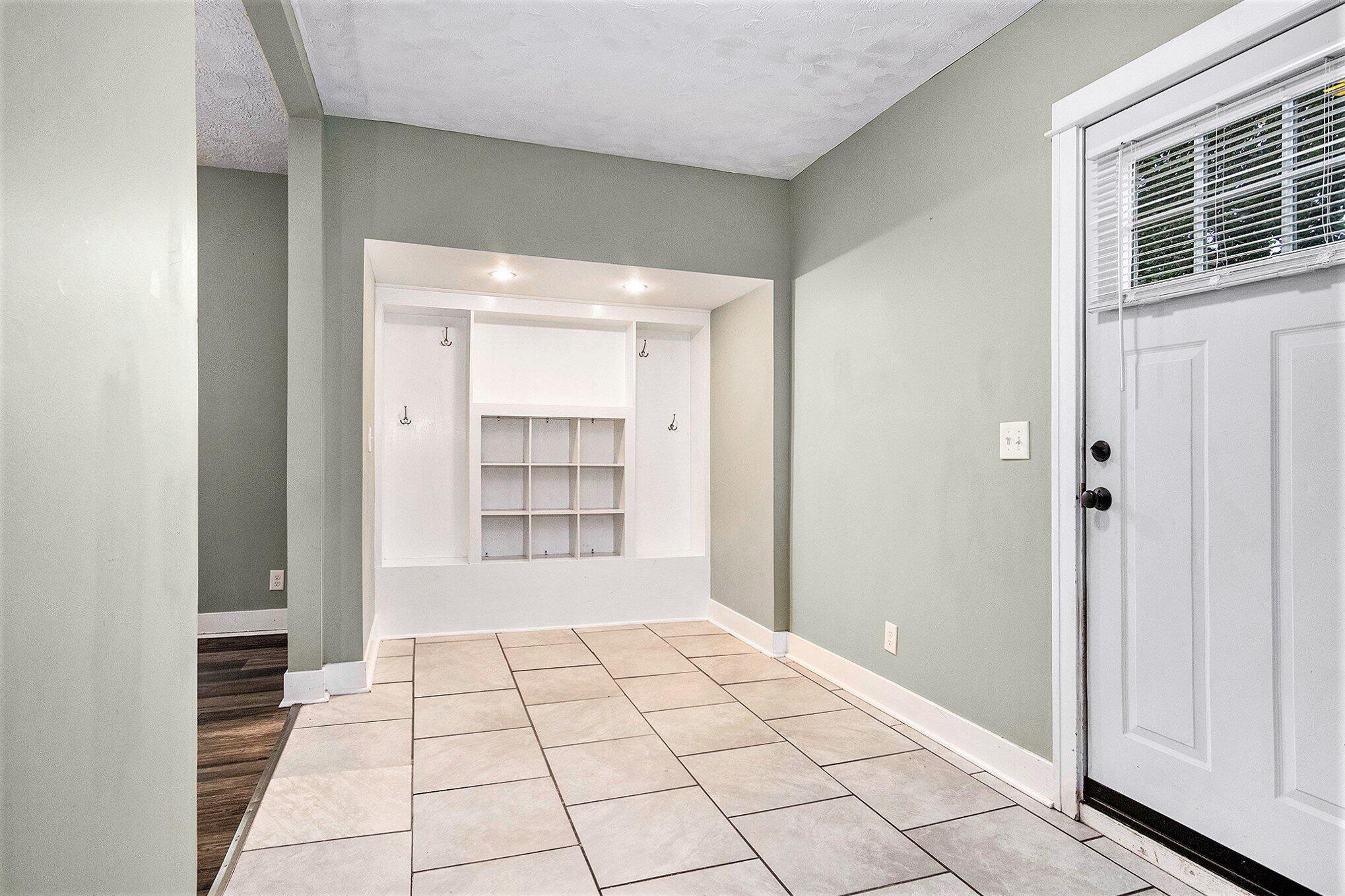 940 Eastern Avenue SE Grand Rapids MI 49507