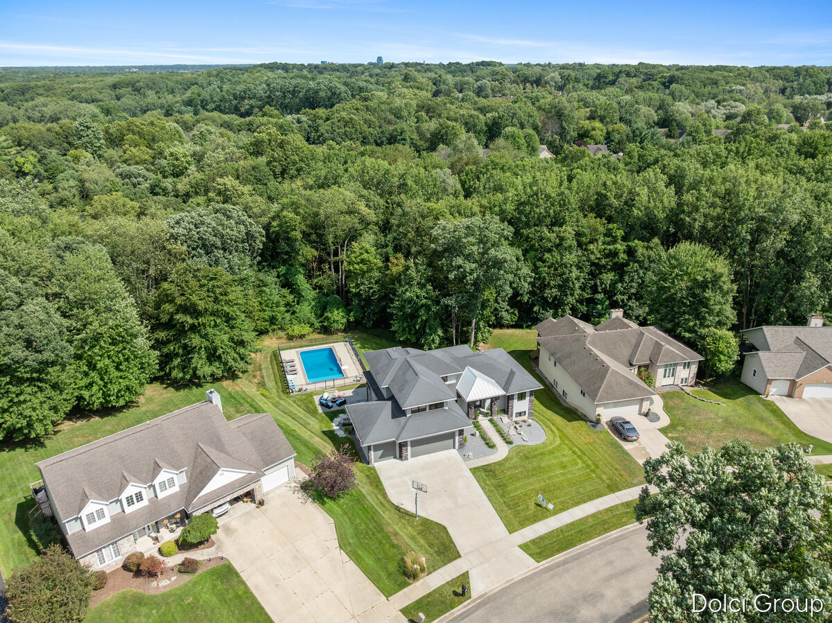 1978 Oak Hollow Road NW Grand Rapids MI 49504