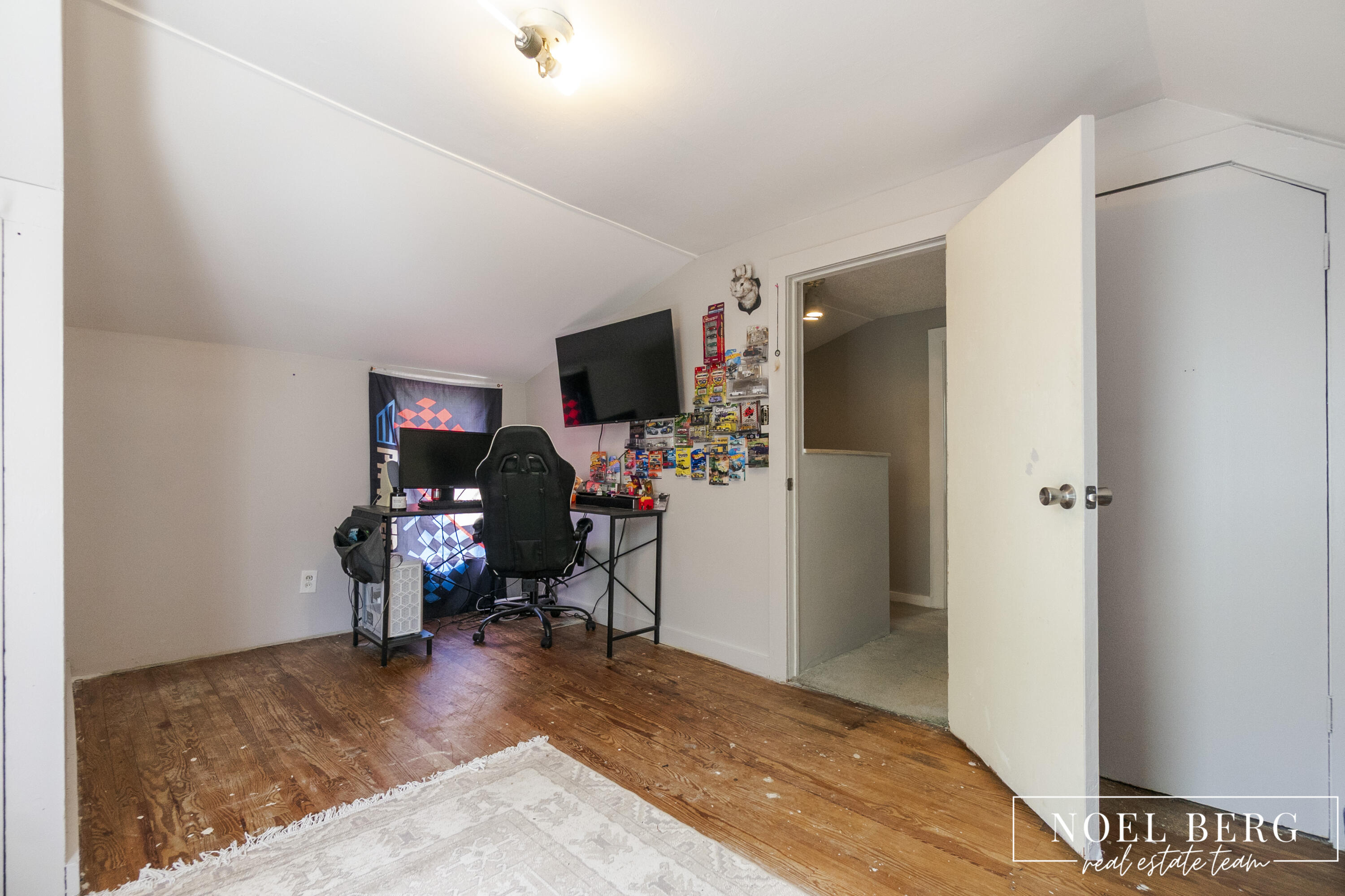 1965 Woodward Street Muskegon MI 49442