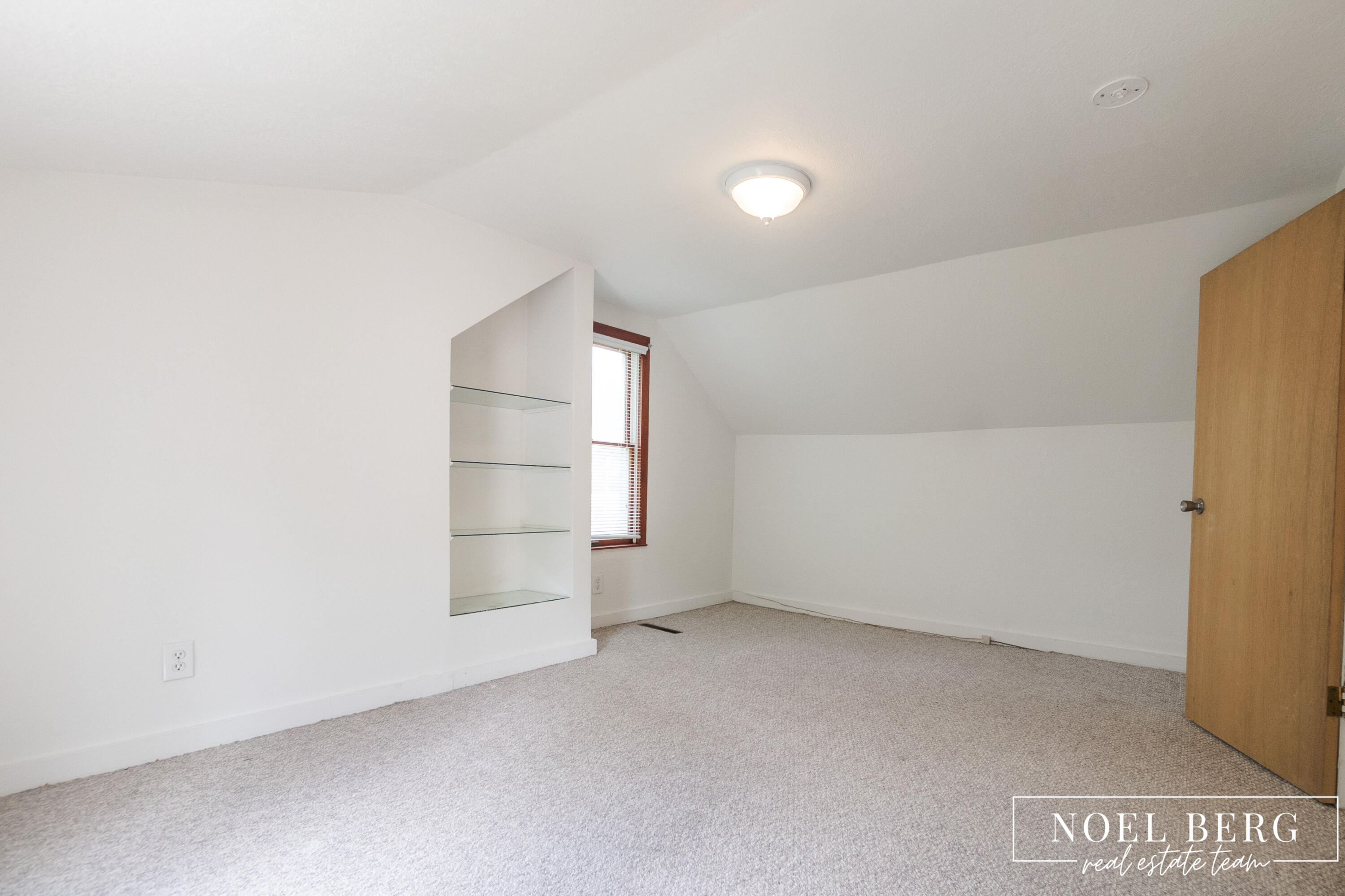 1965 Woodward Street Muskegon MI 49442