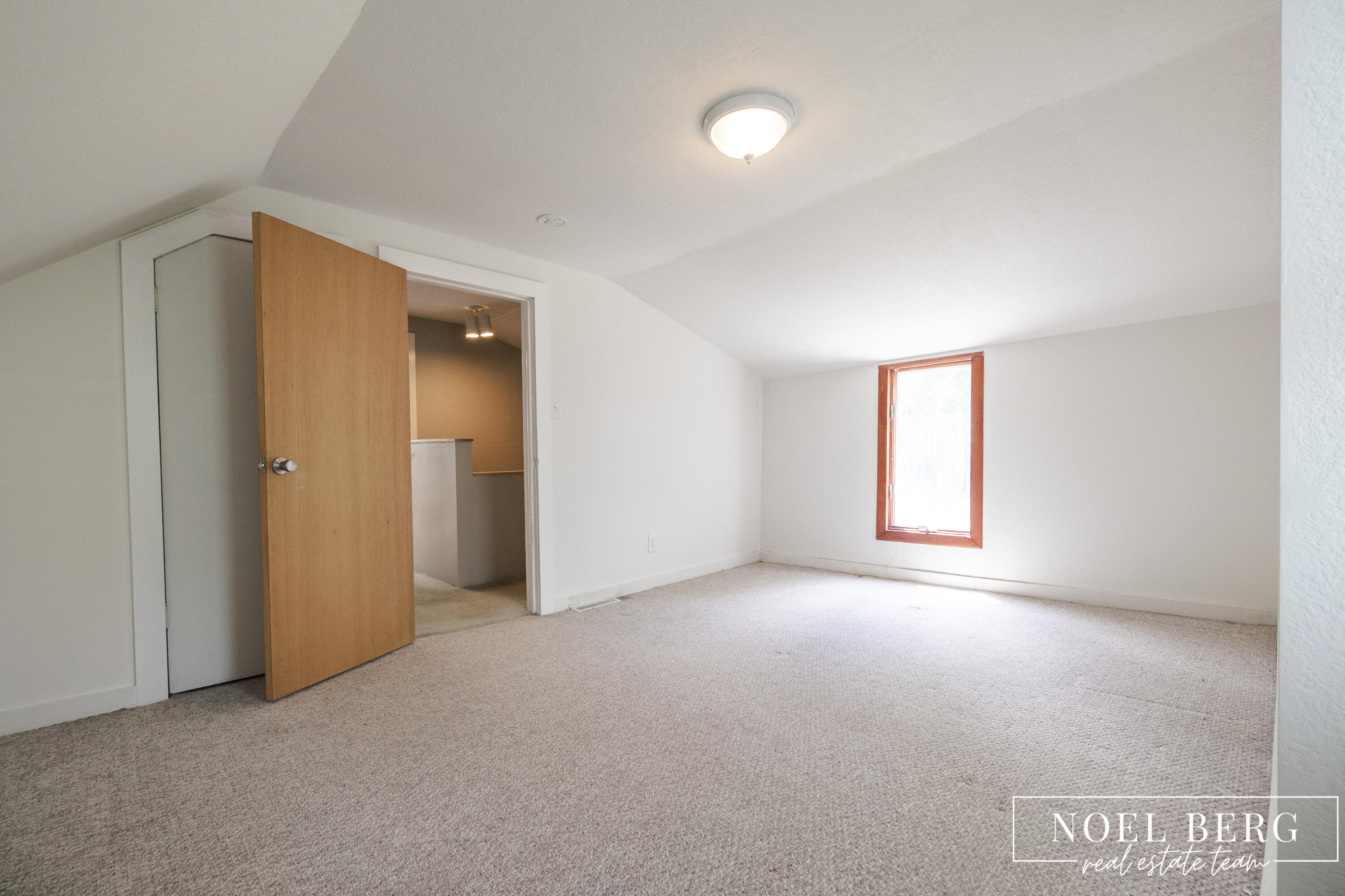 1965 Woodward Street Muskegon MI 49442