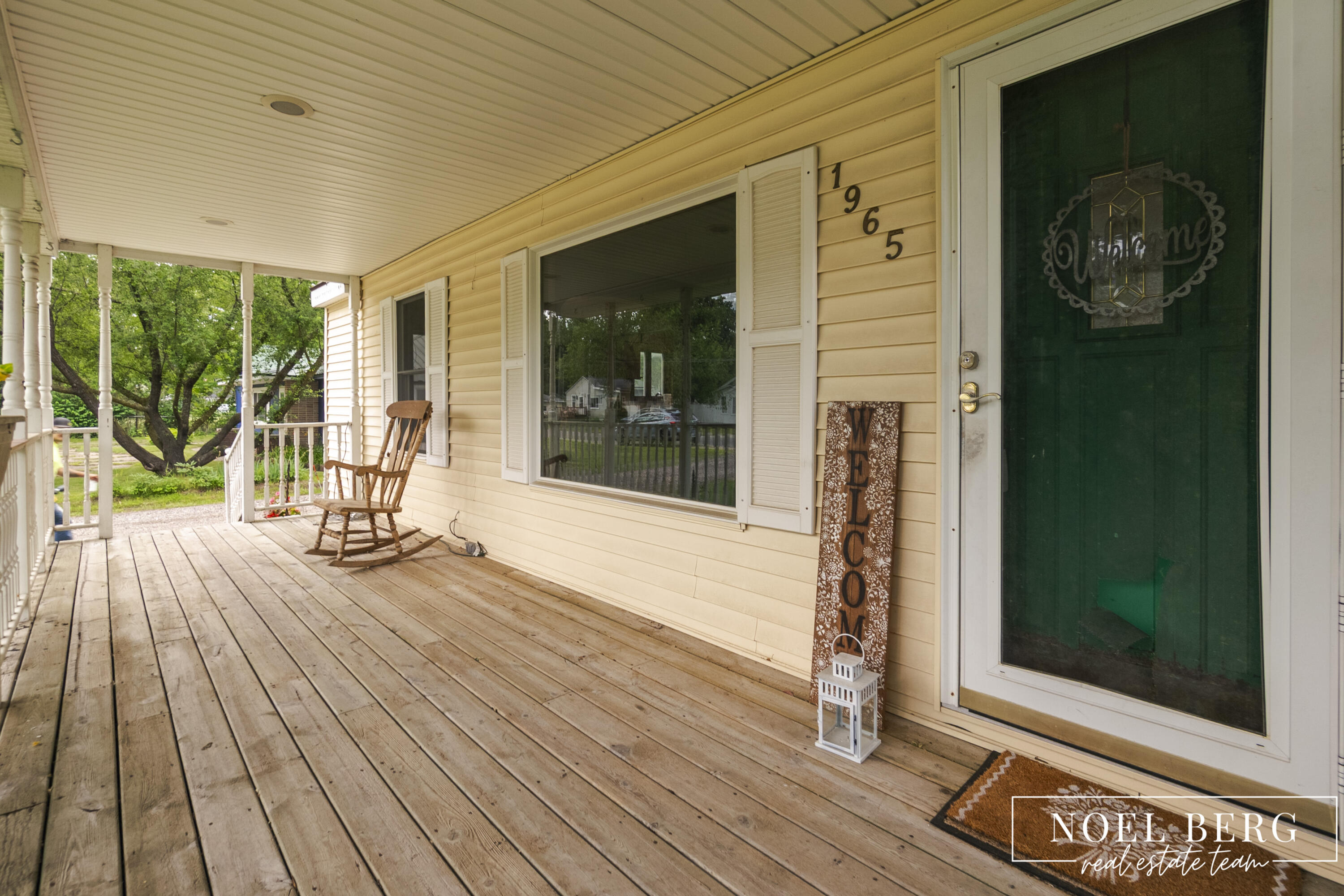 1965 Woodward Street Muskegon MI 49442