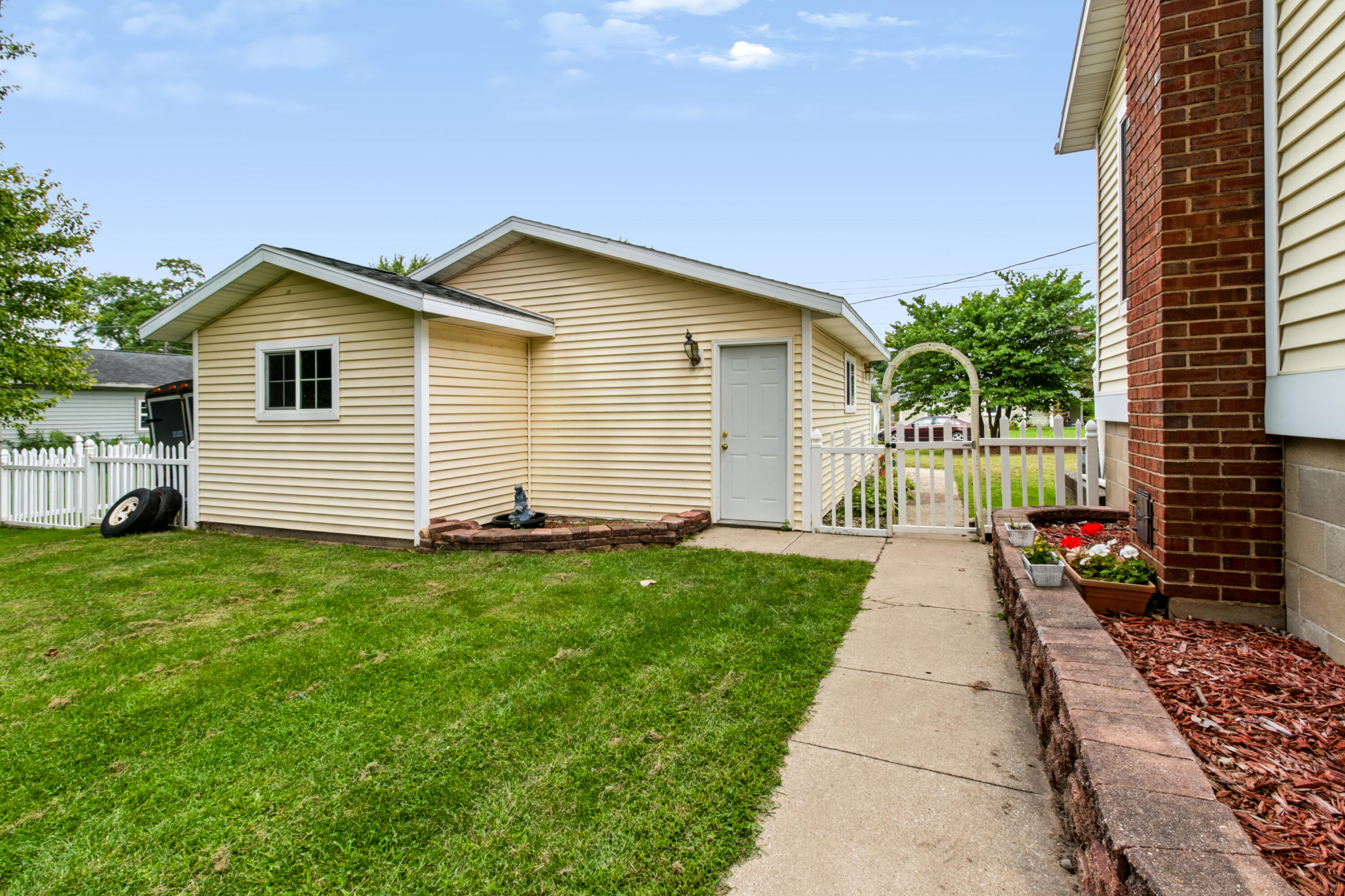 404 S Berrien Street New Buffalo MI 49117