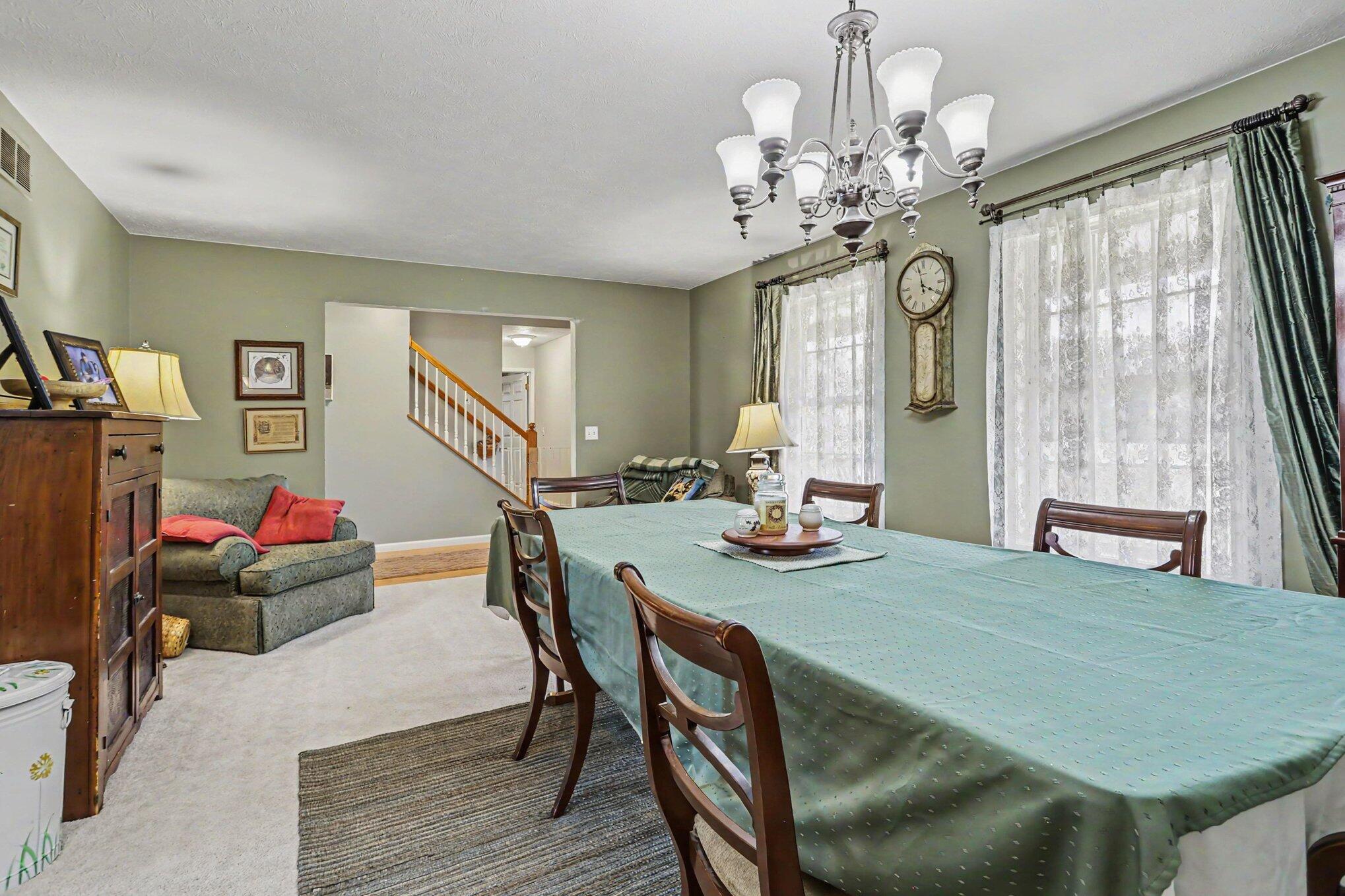 22680 Davis Lake Street Edwardsburg MI 49112
