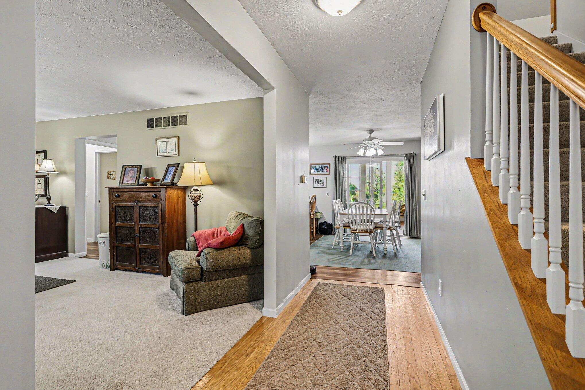 22680 Davis Lake Street Edwardsburg MI 49112