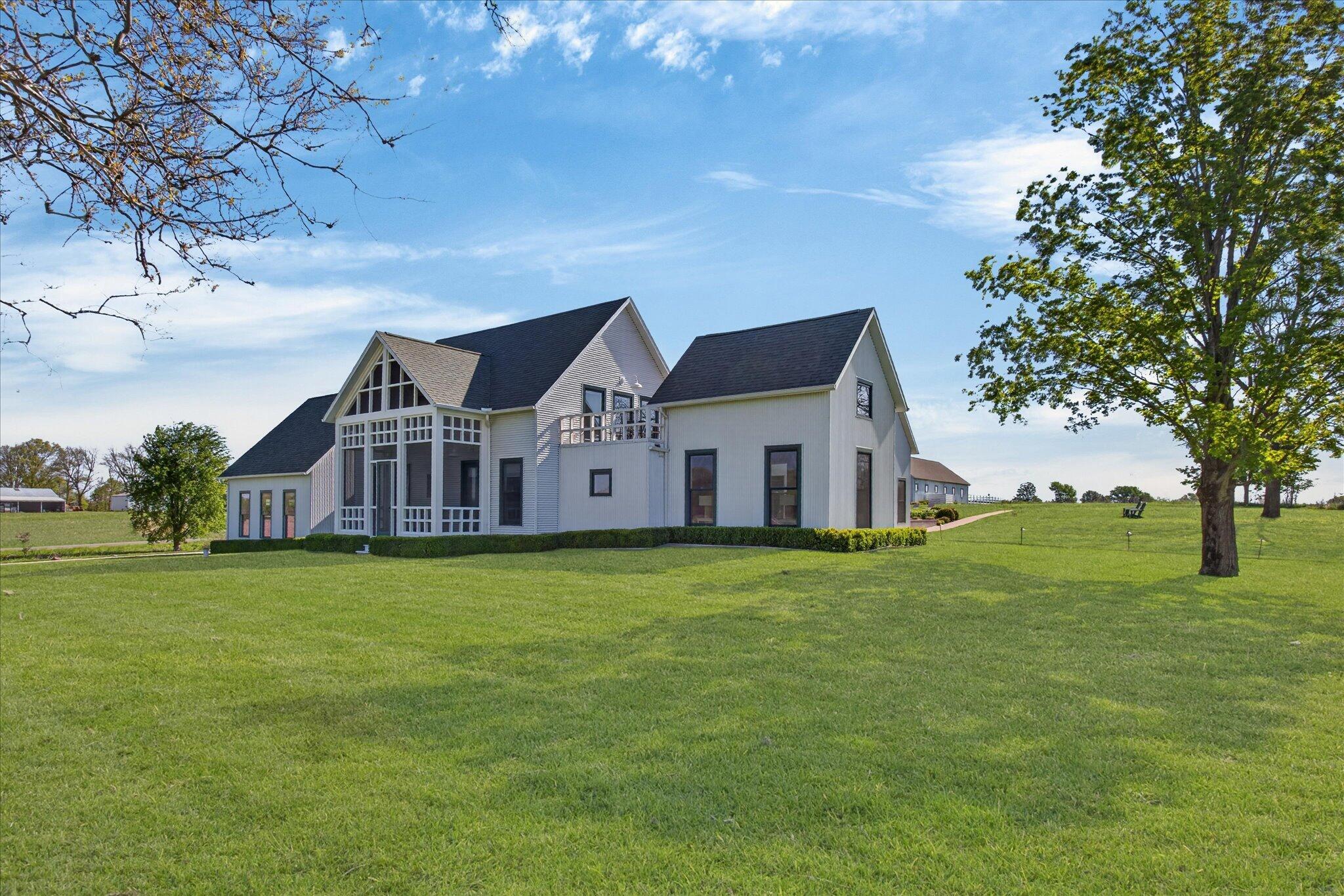 15337 Pardee Road Galien MI 49113
